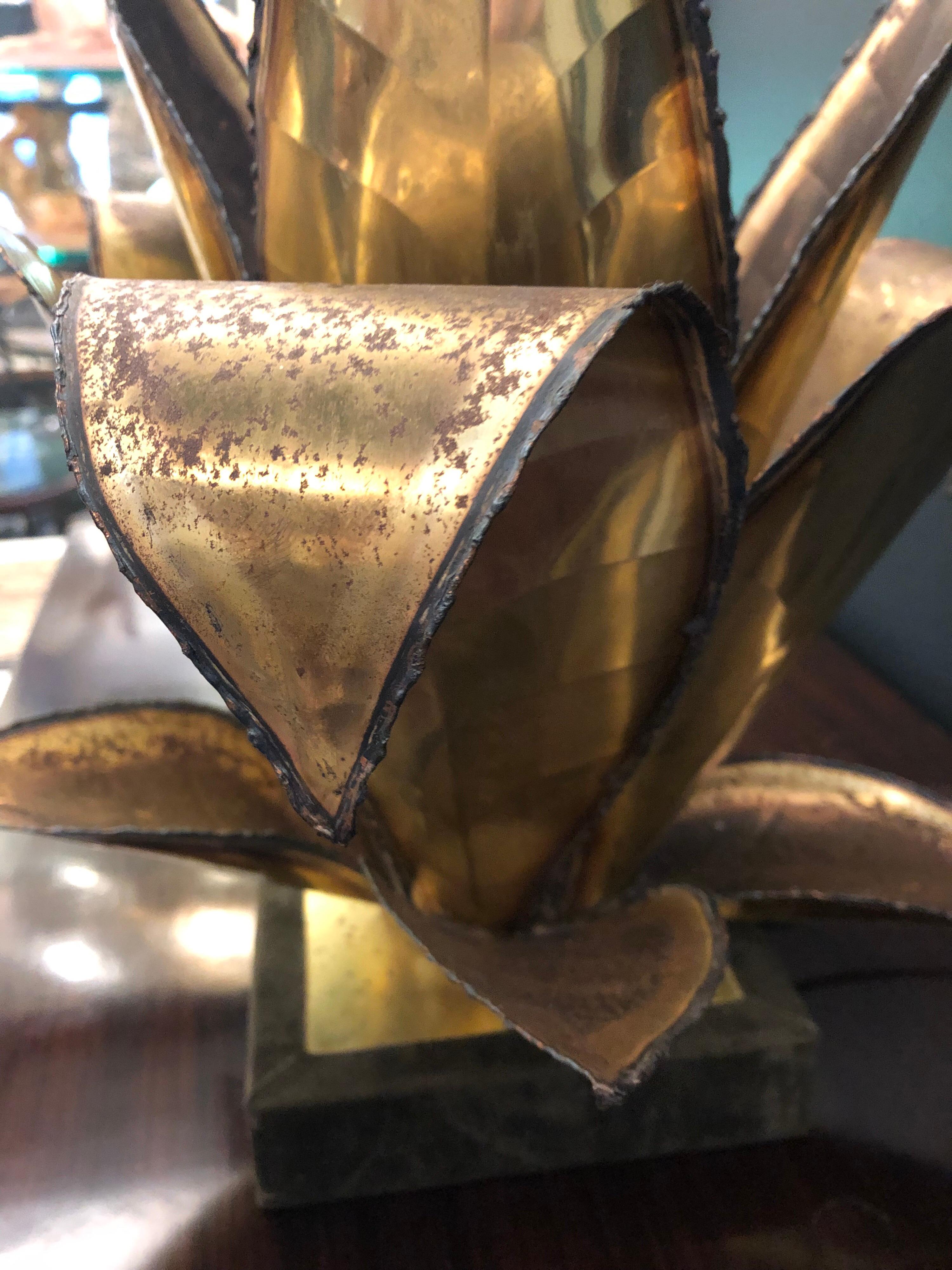Maison Jansen Mid Century French Brass Leaf Plant Table Lamp In Good Condition In London, GB