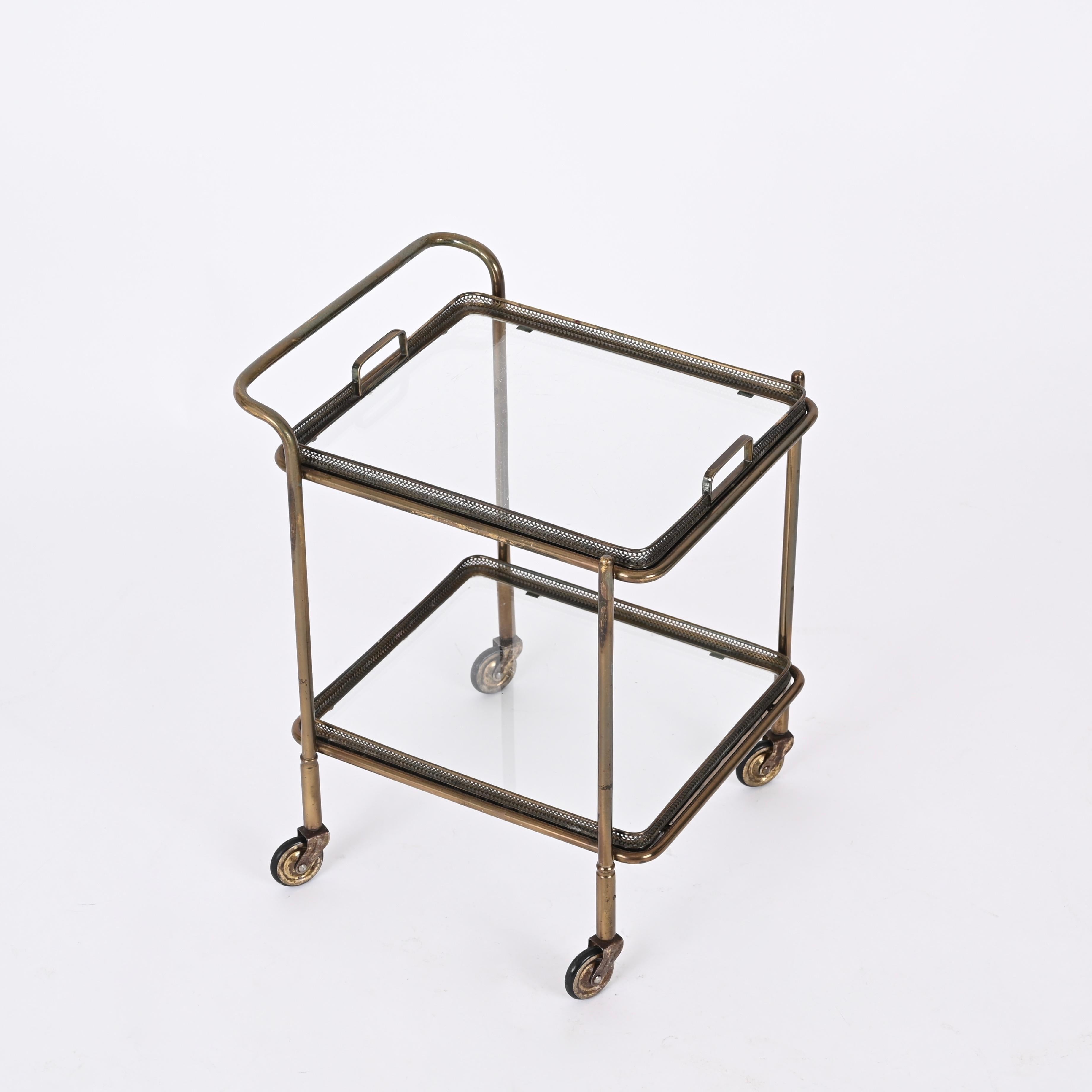 Maison Jansen Midcentury Brass and Crystal French Serving Bar Cart, 1950s For Sale 2