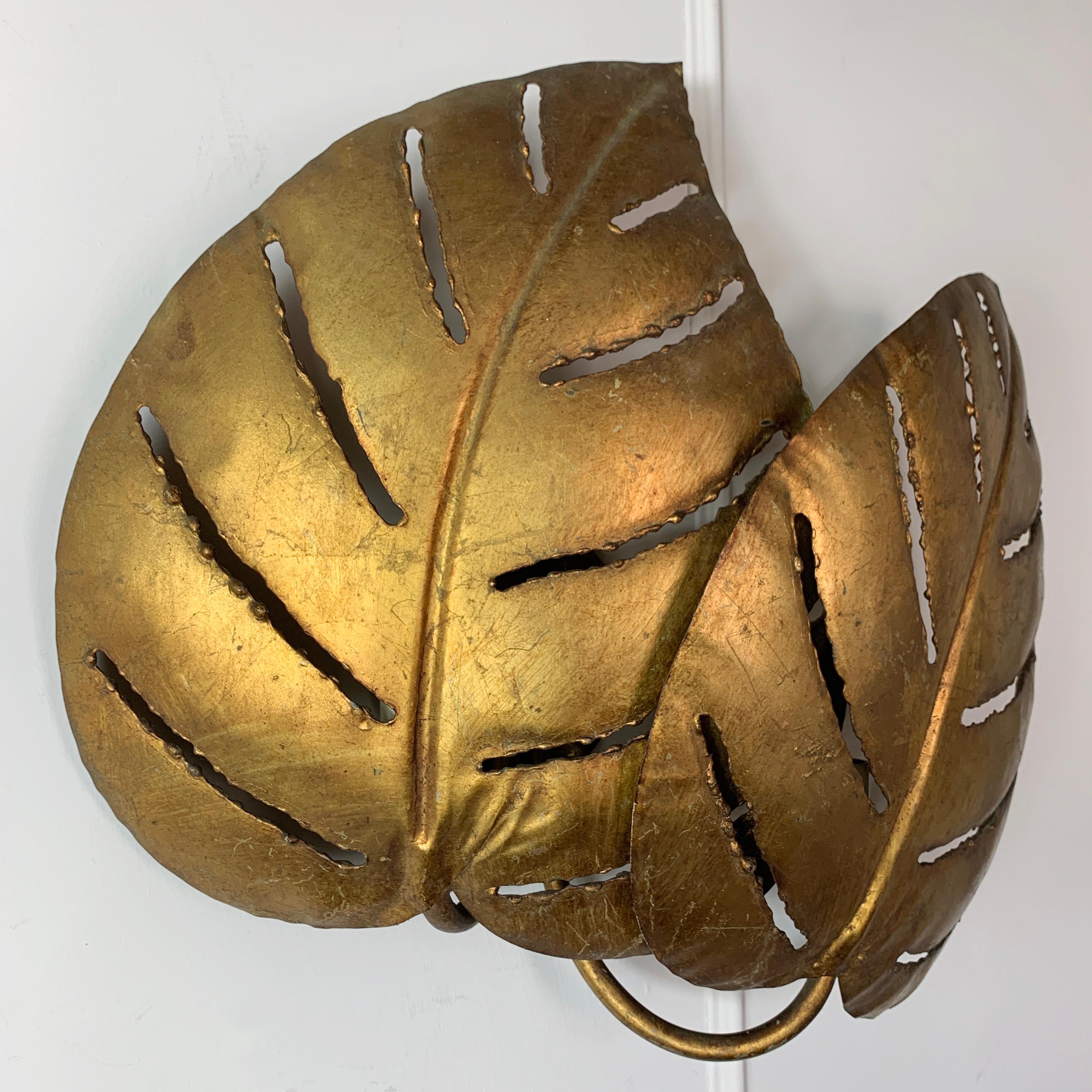 Francese Maison Jansen, Monstera Double Leaf Gold Wall Lights, 1970s in vendita