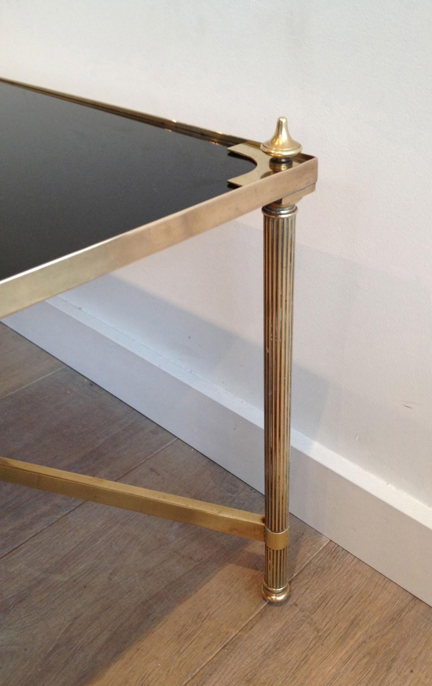 Maison Jansen, Neoclassical Brass Coffee Table with Black Lacquered Glass Top In Good Condition In Marcq-en-Barœul, Hauts-de-France