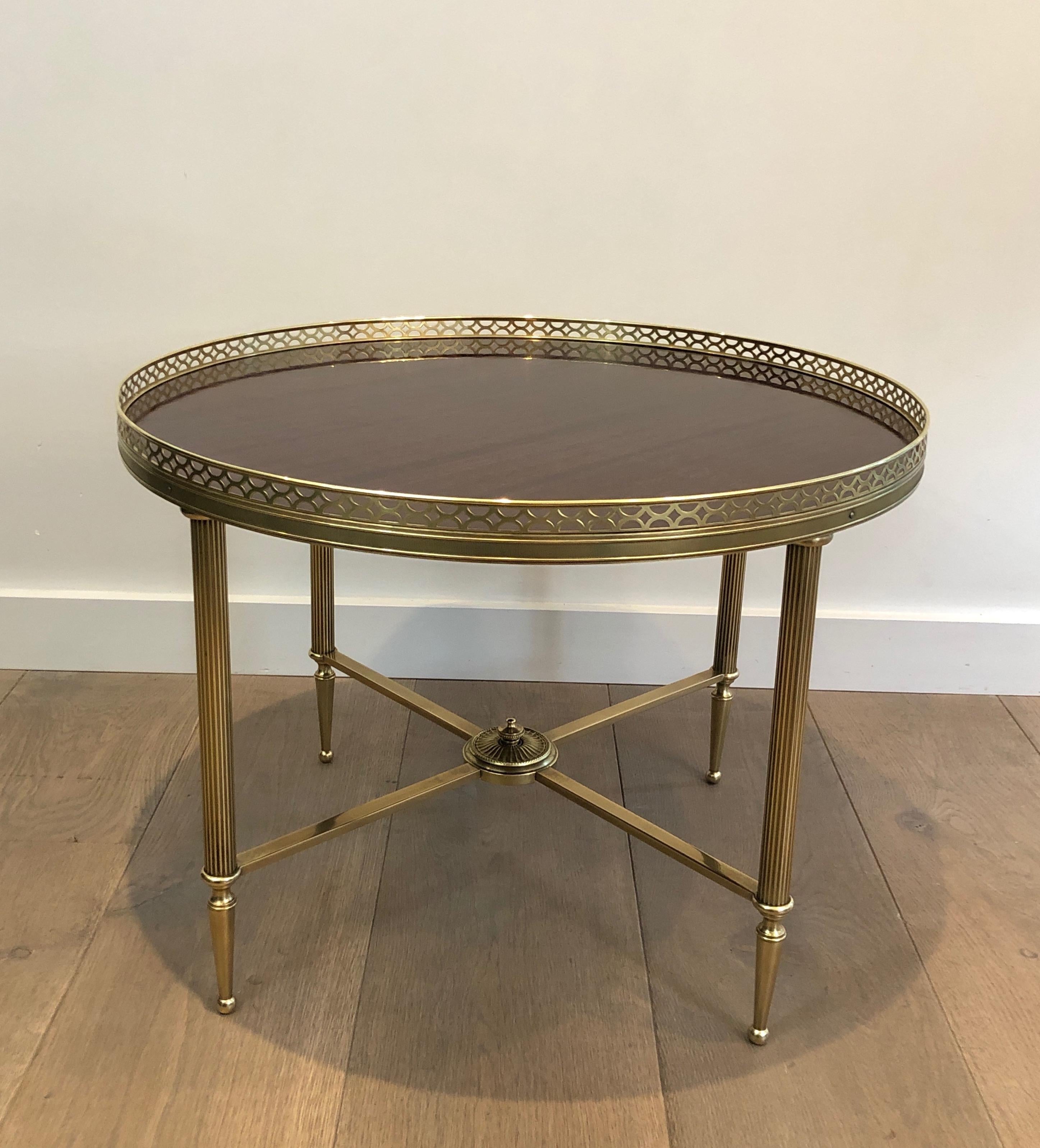 French Maison Jansen, Neoclassical Brass Round Coffee Table with Mahogany Veneer Top F