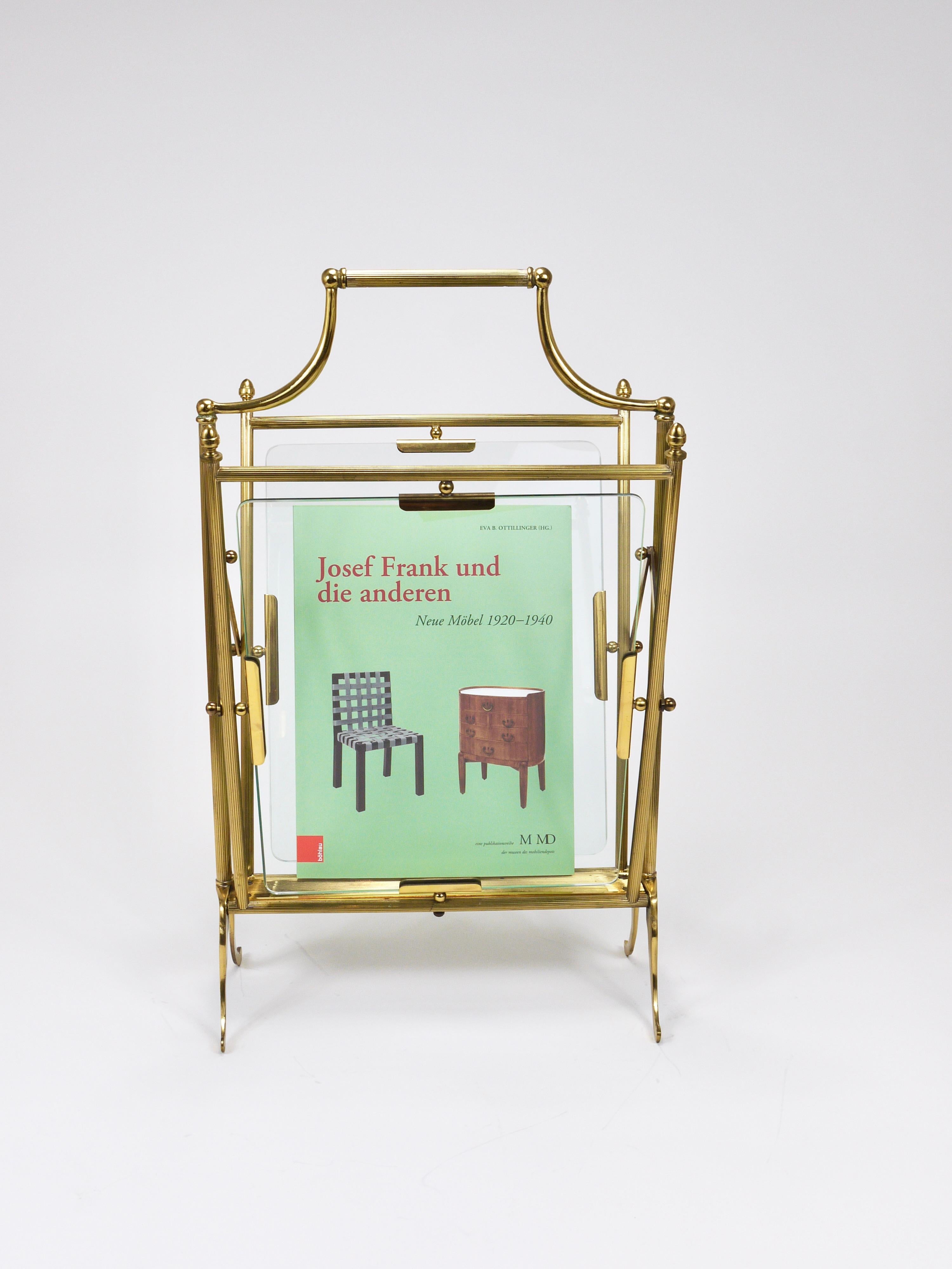 Maison Jansen Neoclassical Magazine Rack Newspaper Stand, France, 1950s In Good Condition For Sale In Vienna, AT