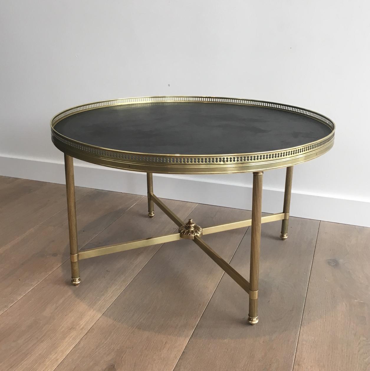 round leather top coffee table