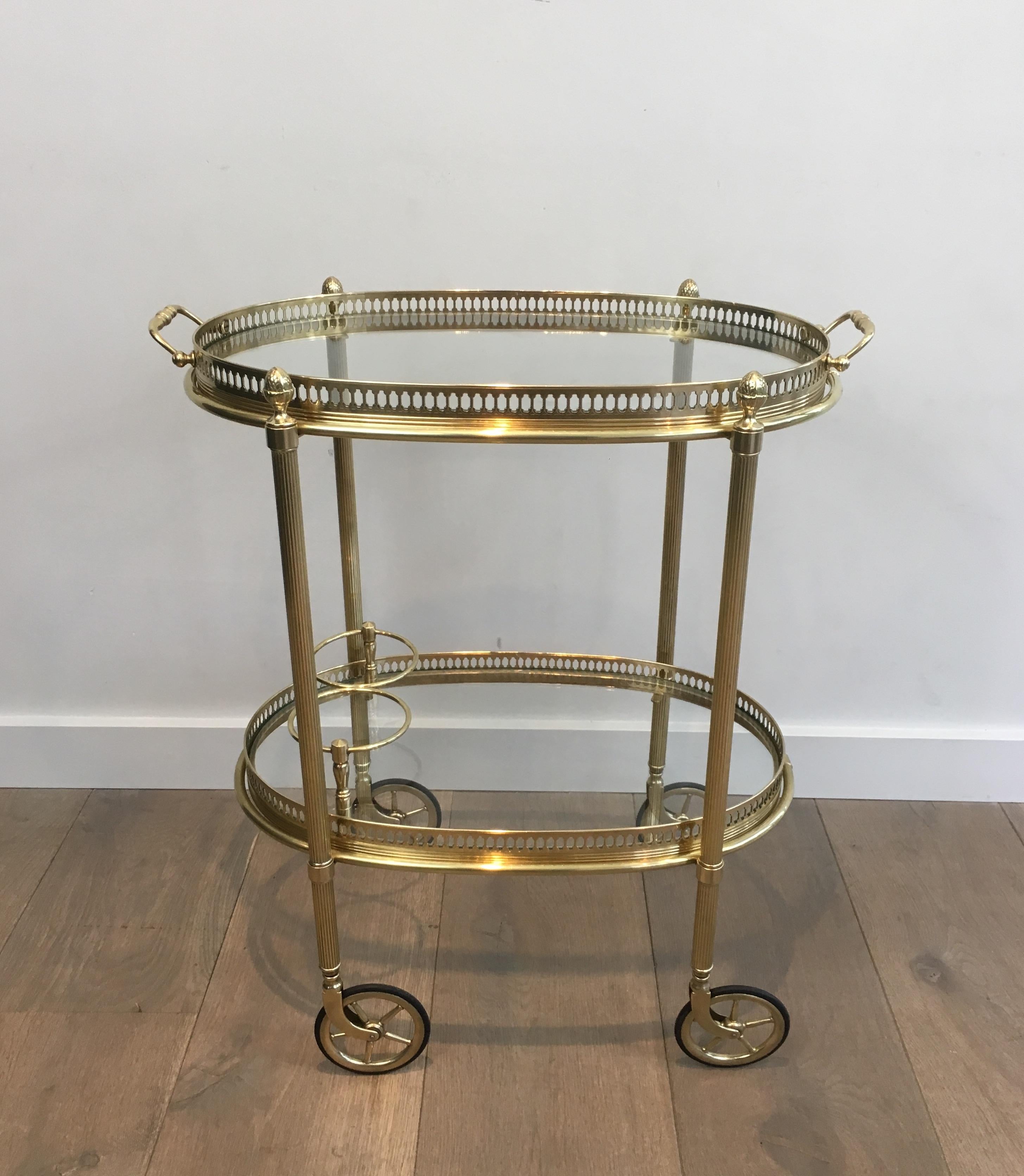 Maison Jansen, Neoclassical Style Brass Oval Bar Cart, French, circa 1940 In Good Condition In Marcq-en-Barœul, Hauts-de-France
