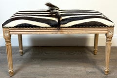 Neoklassizistische Zebra-Lederbank von Maison Jansen, Nachlass von John Loring, Frankreich, 1970er Jahre