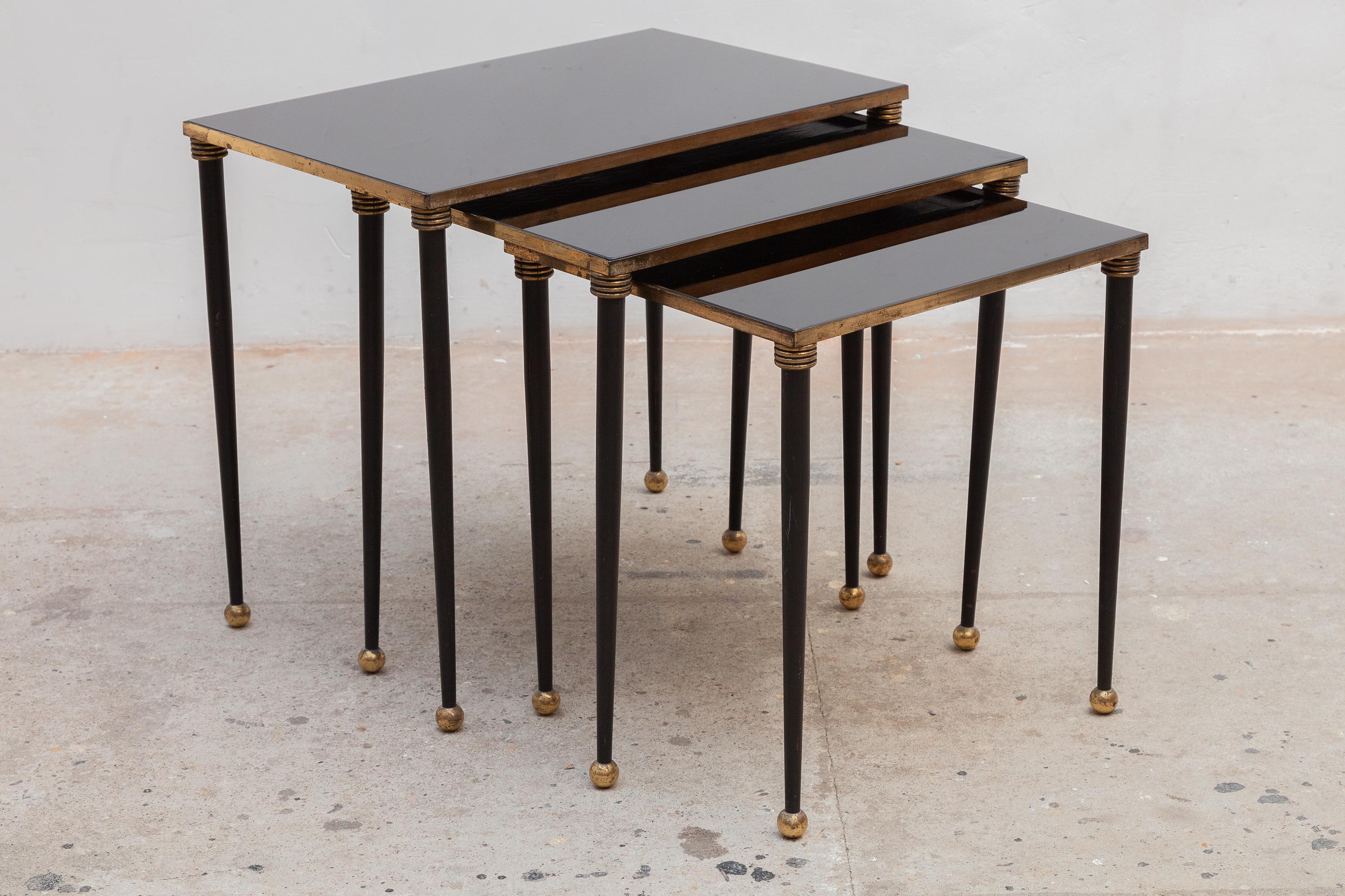 Mid-Century Modern Maison Jansen Nesting Tables a Trio, Brass Frames & Black Mirror, 1950 France