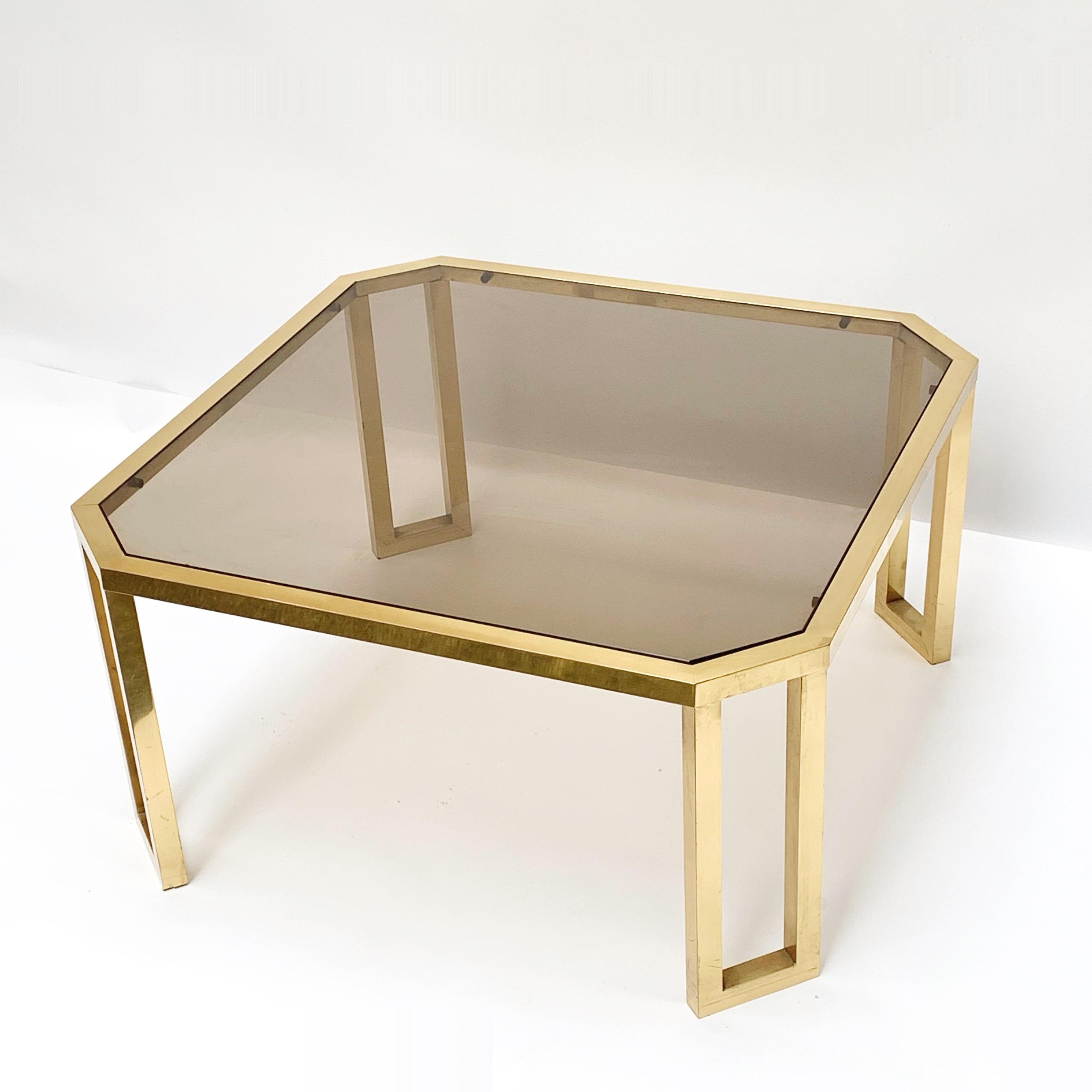 Mid-Century Modern Maison Jansen Octagonal Tables in Brass and Glass, France, 1970s Coffee Tables For Sale