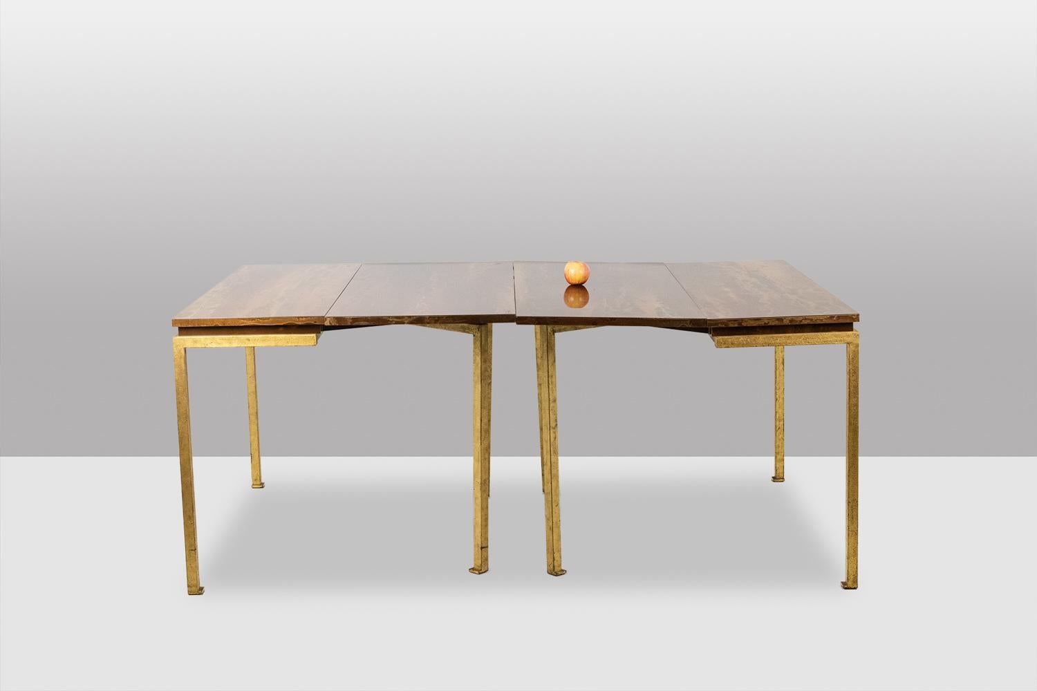 Maison Jansen. Paar Konsolen aus vergoldetem Eisen. Circa 1970. im Angebot 12