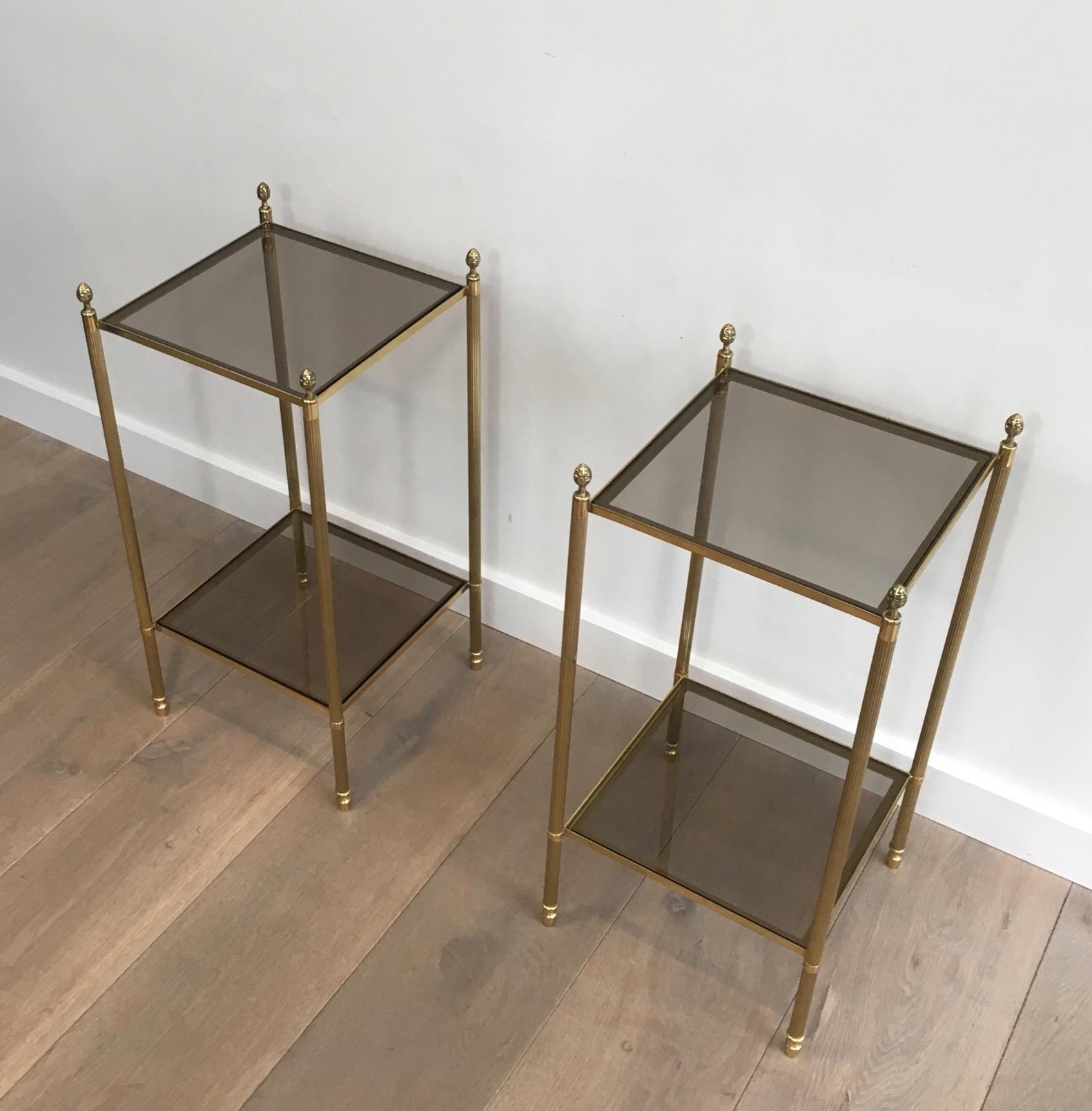 Maison Jansen paire de tables d'appoint en laiton de style néoclassique en vente 12