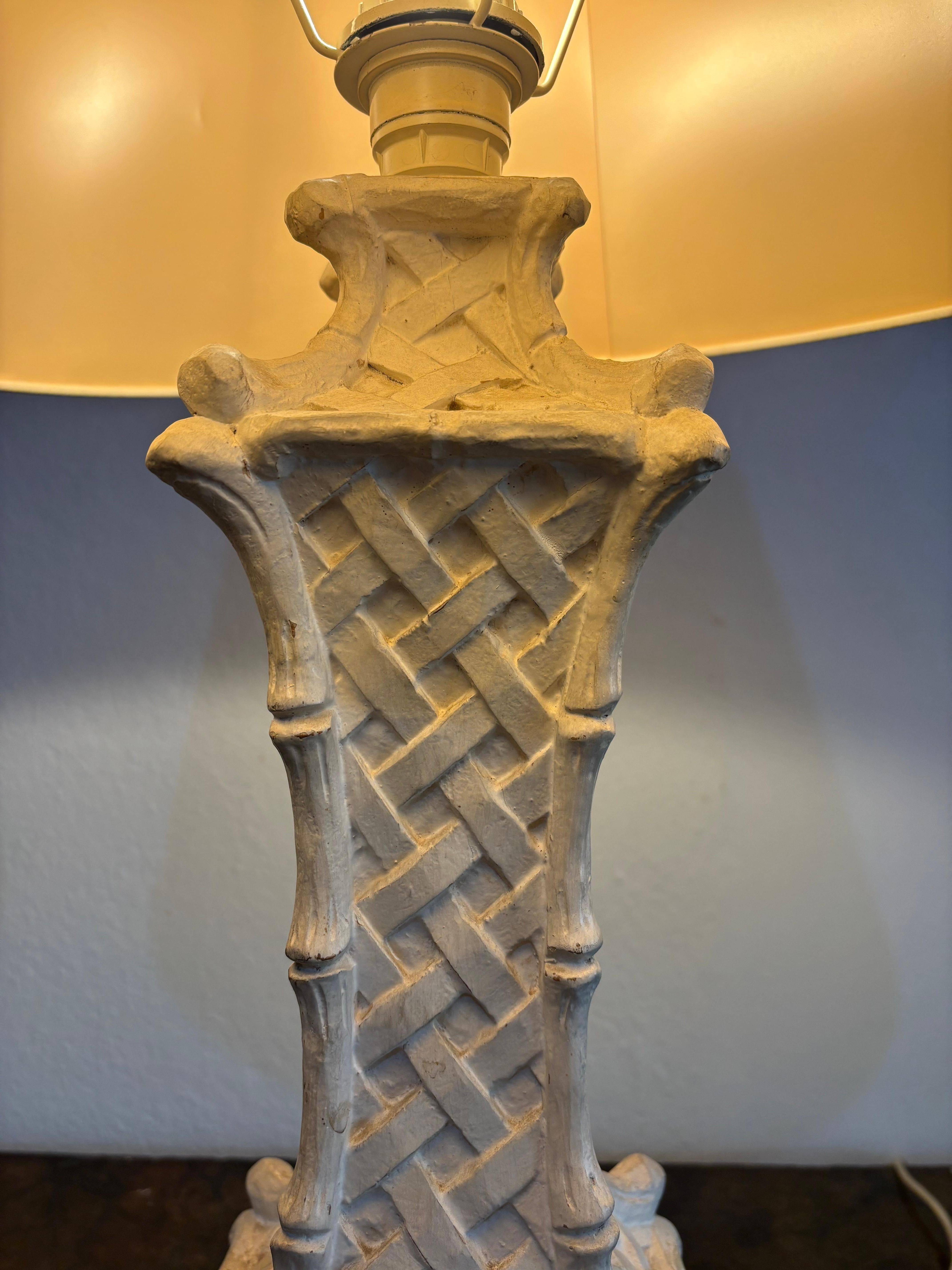 Français Maison Jansen, pair of table lamps, In the style of the Brighton Pavilion en vente