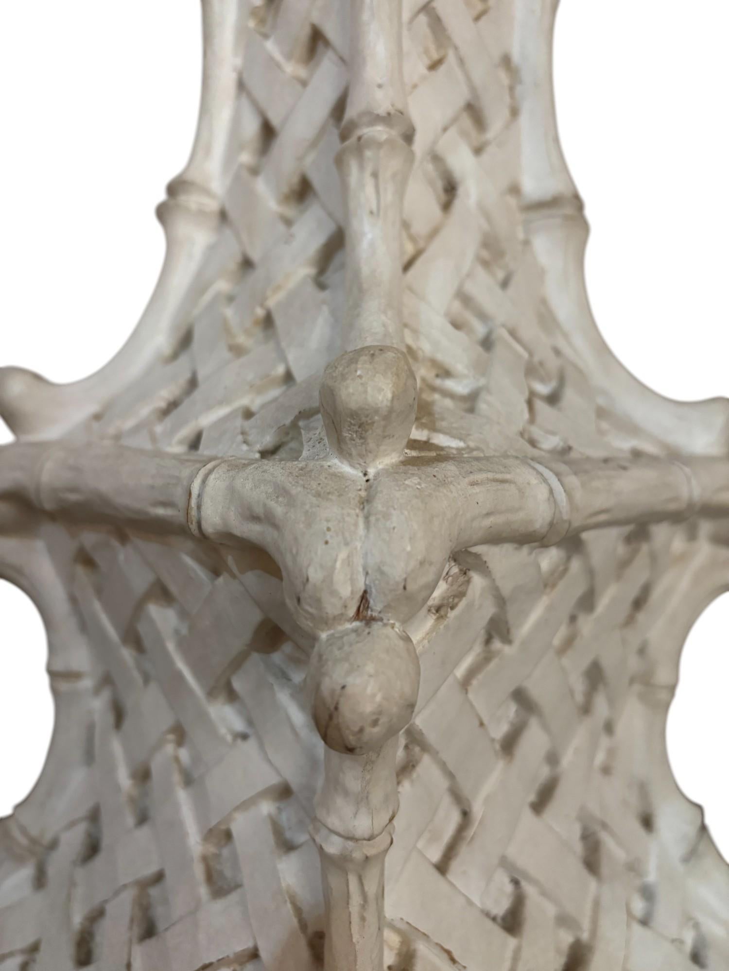 Maison Jansen, pair of table lamps, In the style of the Brighton Pavilion en vente 1