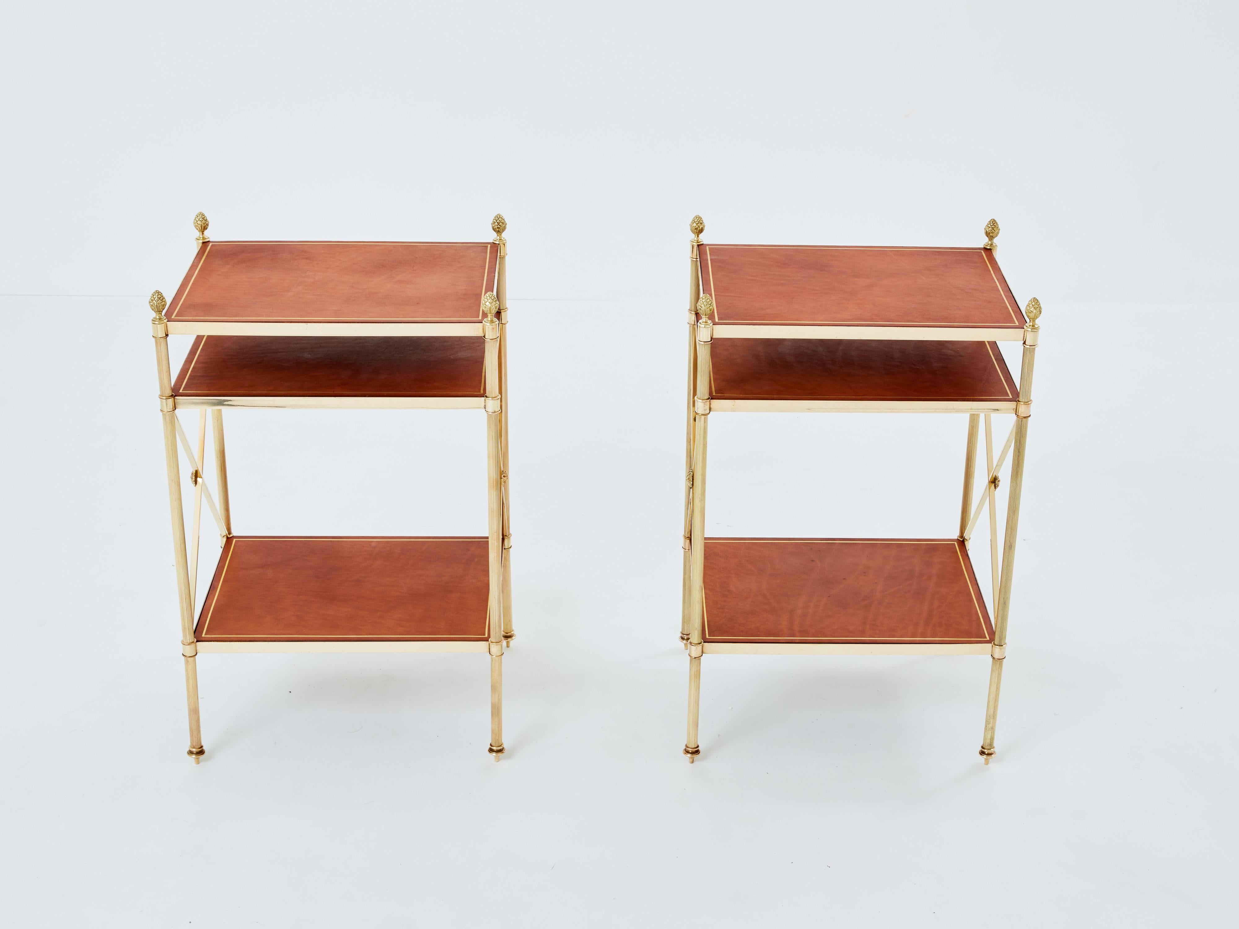 Maison Jansen pair of three-tier side tables brass brown leather 1970s For Sale 4