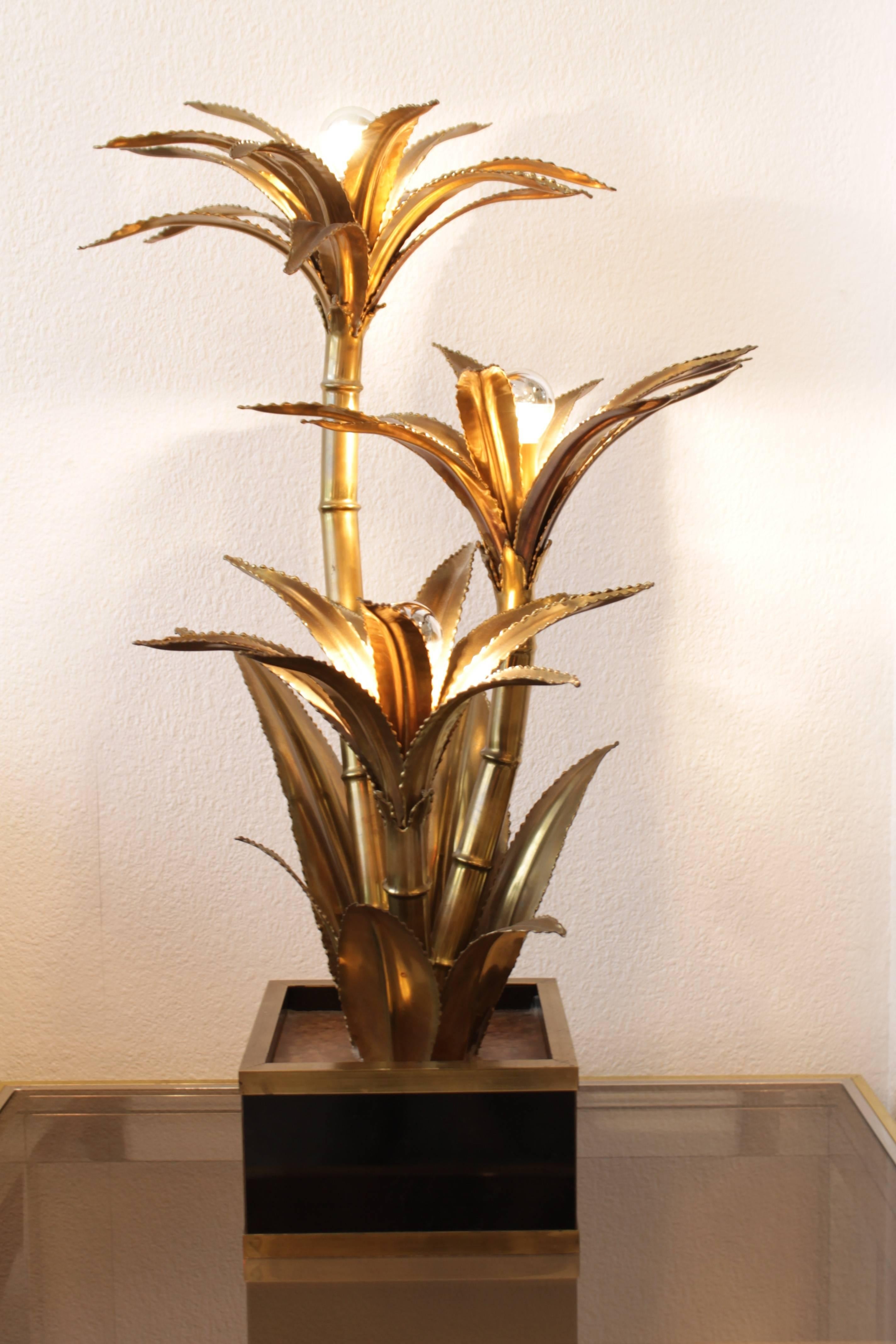 Brass palm tree table or floor lamp by Maison Jansen, France, circa 1970s
Perfect condition.