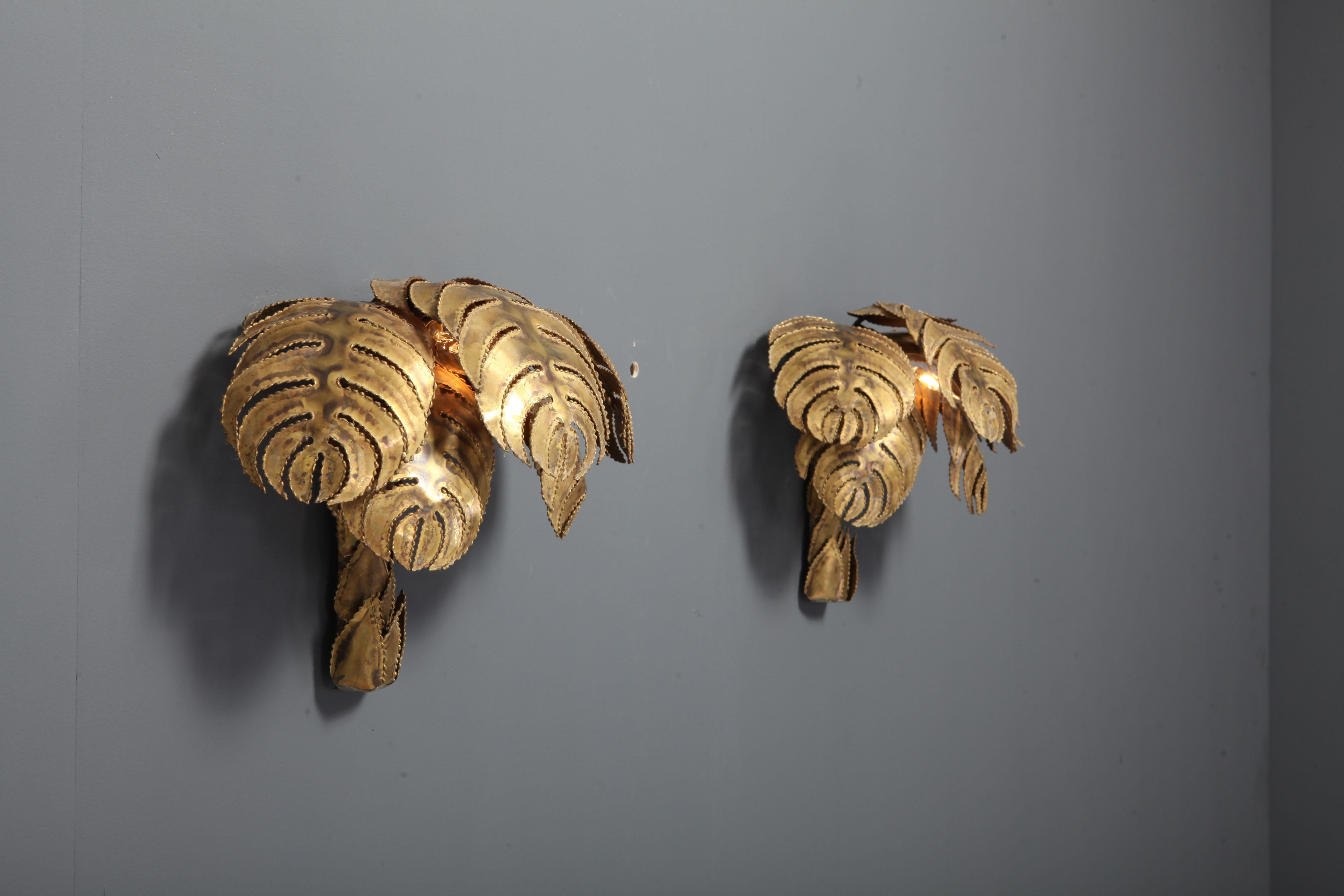Maison Jansen Regency Brass Palm Wall Sconces, 1970s In Good Condition For Sale In Antwerp, BE