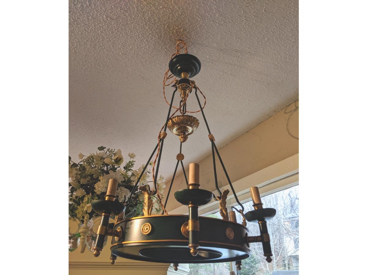 Maison Jansen Regency Style Six-Arm Painted Iron and Bronze Chandelier For Sale 1