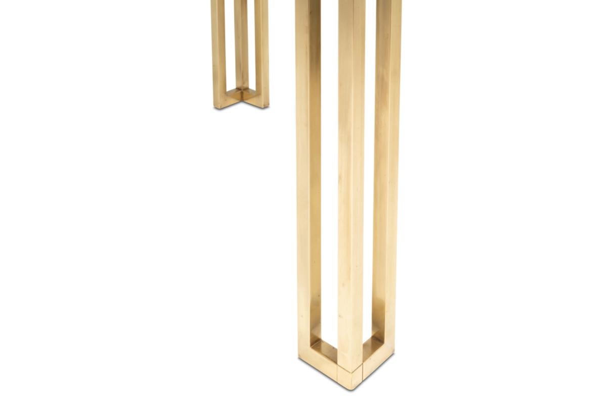 Maison Jansen 

Serviertisch aus poliertem und patiniertem Messing, Tablett aus braunem Melamin.

Französisches Werk aus den 1970er Jahren.

Abmessungen: H 79 x B 70 x T 50,5 cm

Referenz: LS6483788B