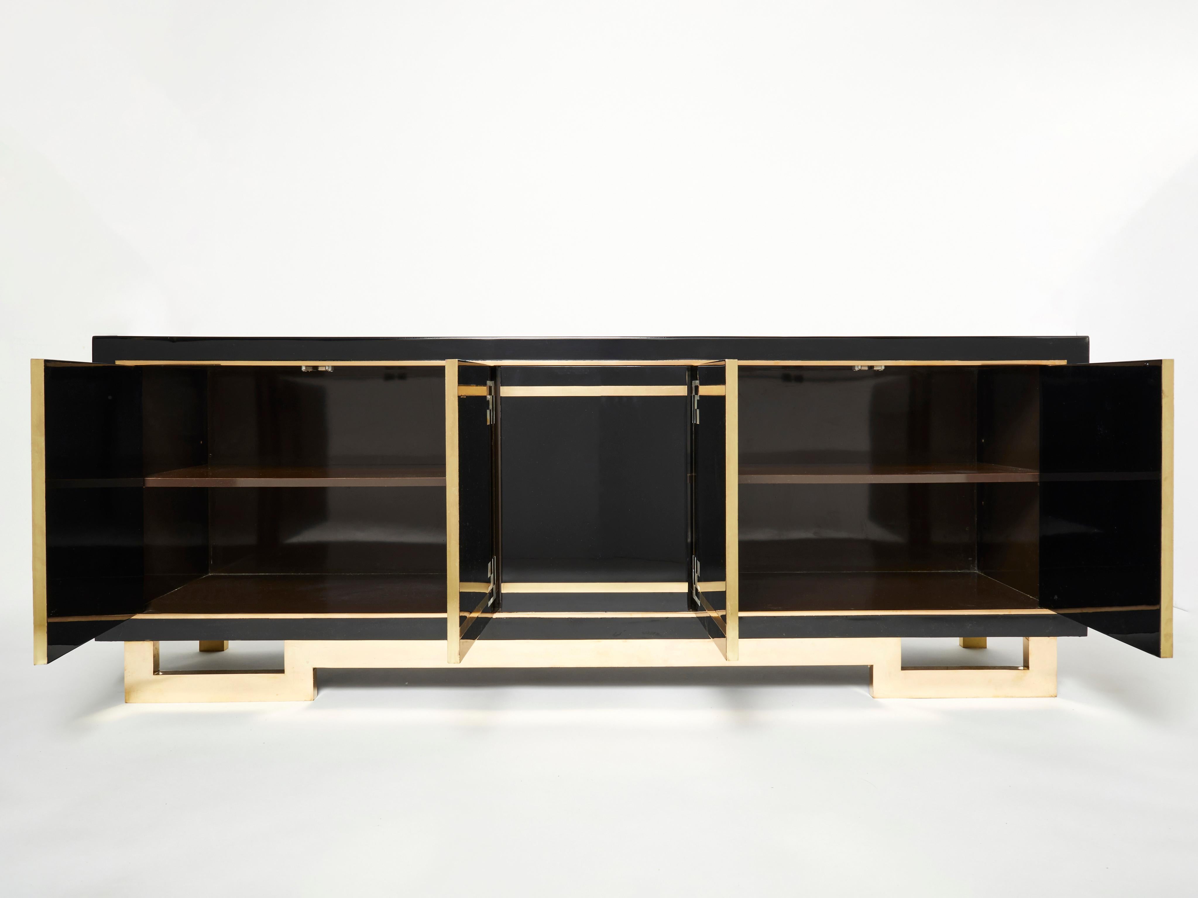 Late 20th Century Sideboard Brass Black Lacquered Shell Inlays 1970s in the style of Maison Jansen For Sale