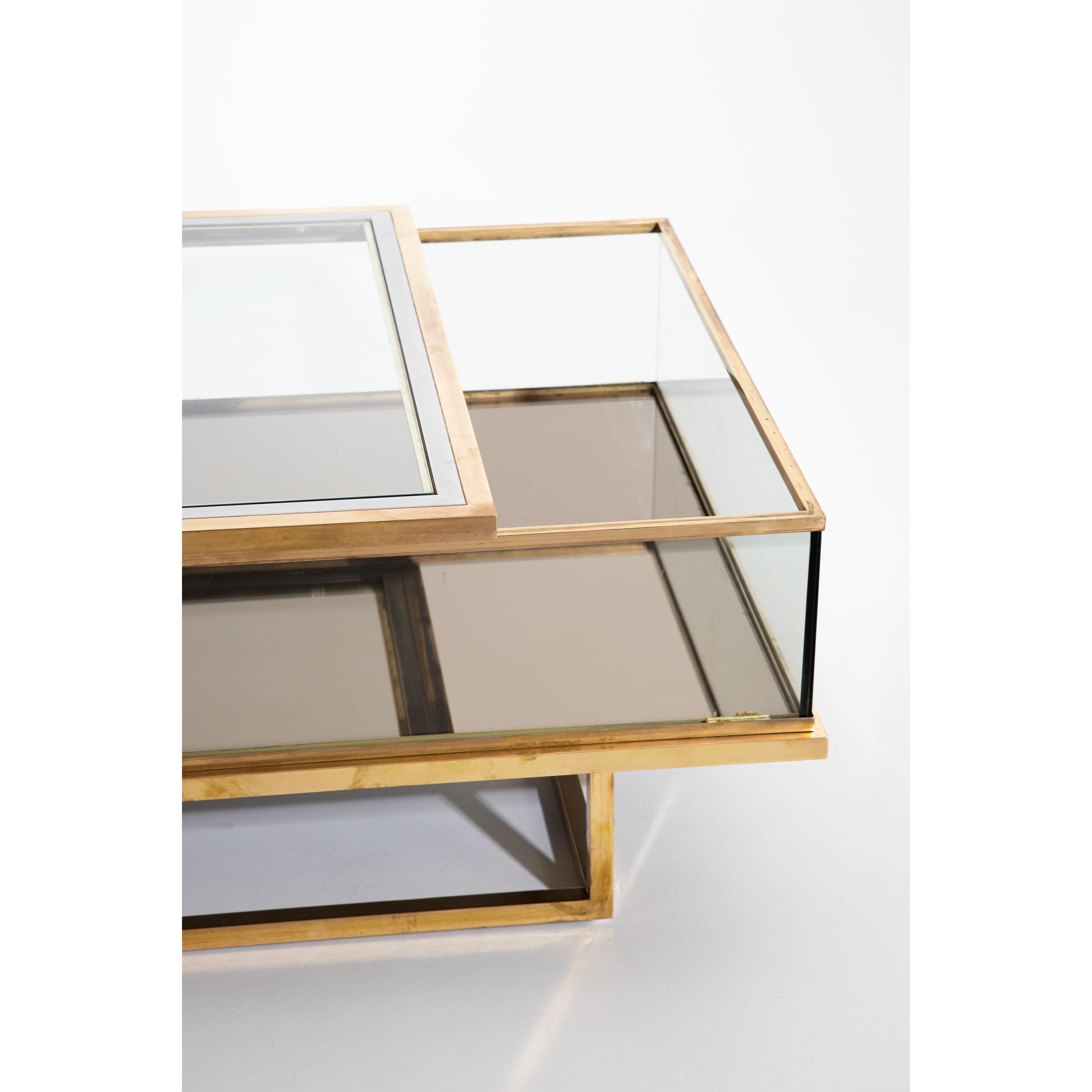 Late 20th Century Maison Jansen, Sliding Coffee Table, Brass and Glass, France, 1970s