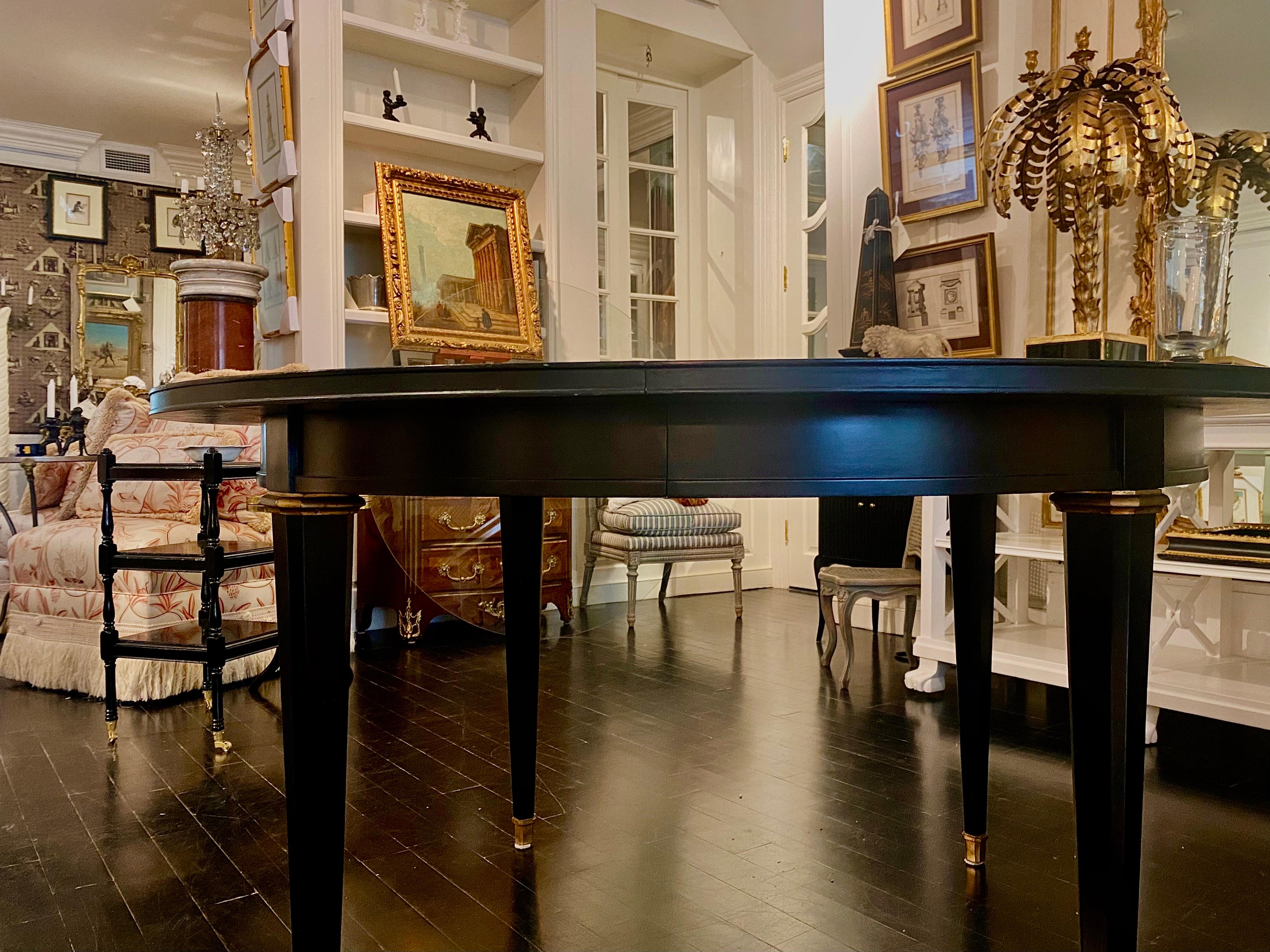 20ième siècle Table noire estampillée Maison Jansen, française, style Louis XVI, mi-siècle moderne en vente