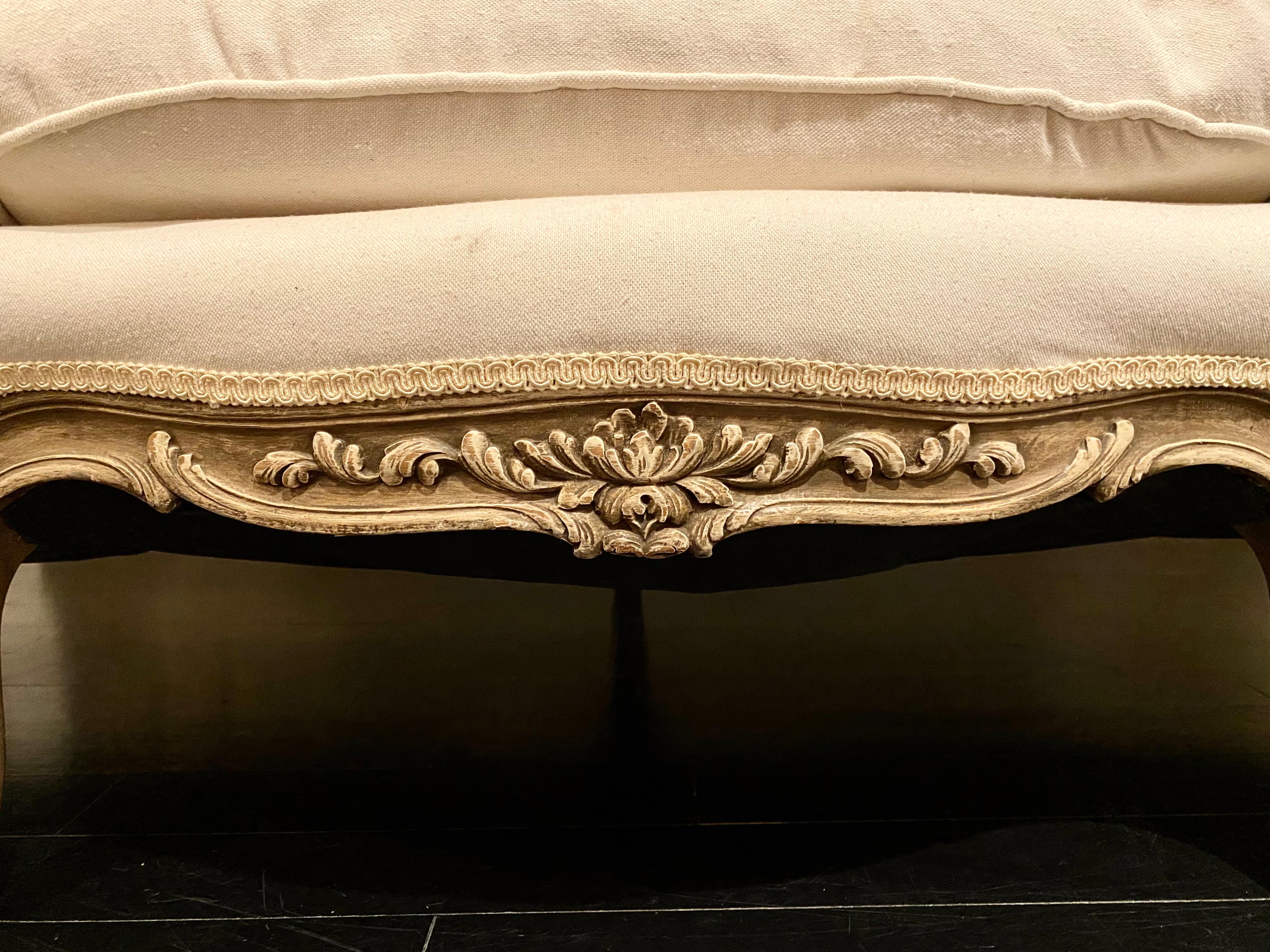 Maison Jansen Gestempeltes Sofa, Louis XV.-Stil, Frankreich (Holz) im Angebot