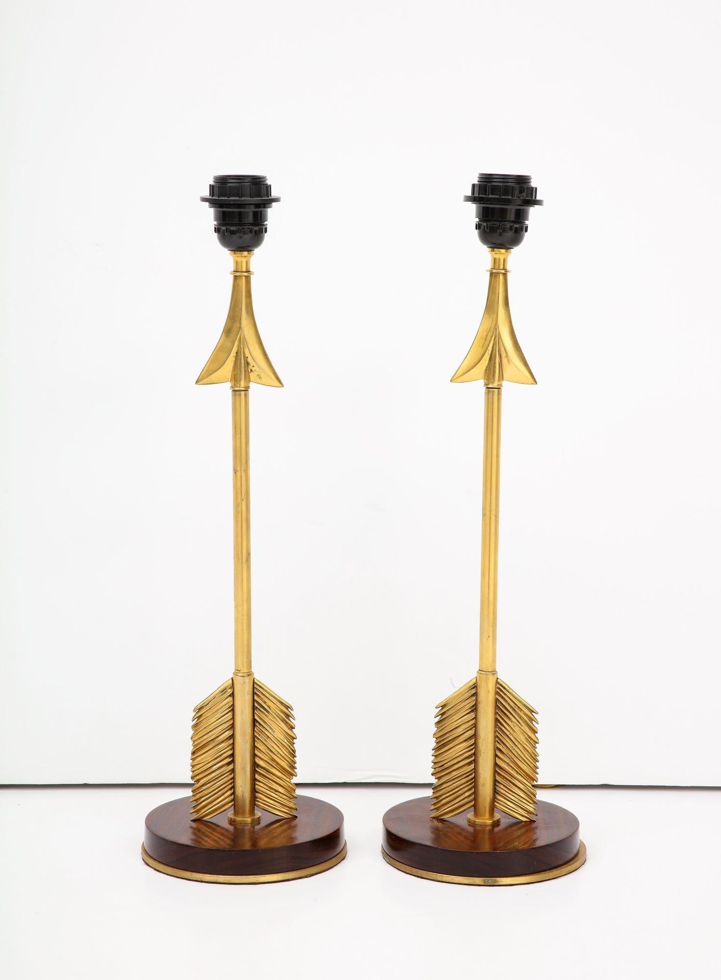 Mid-20th Century Maison Jansen Style Arrow Bronze Lamps With Wood Base For Sale