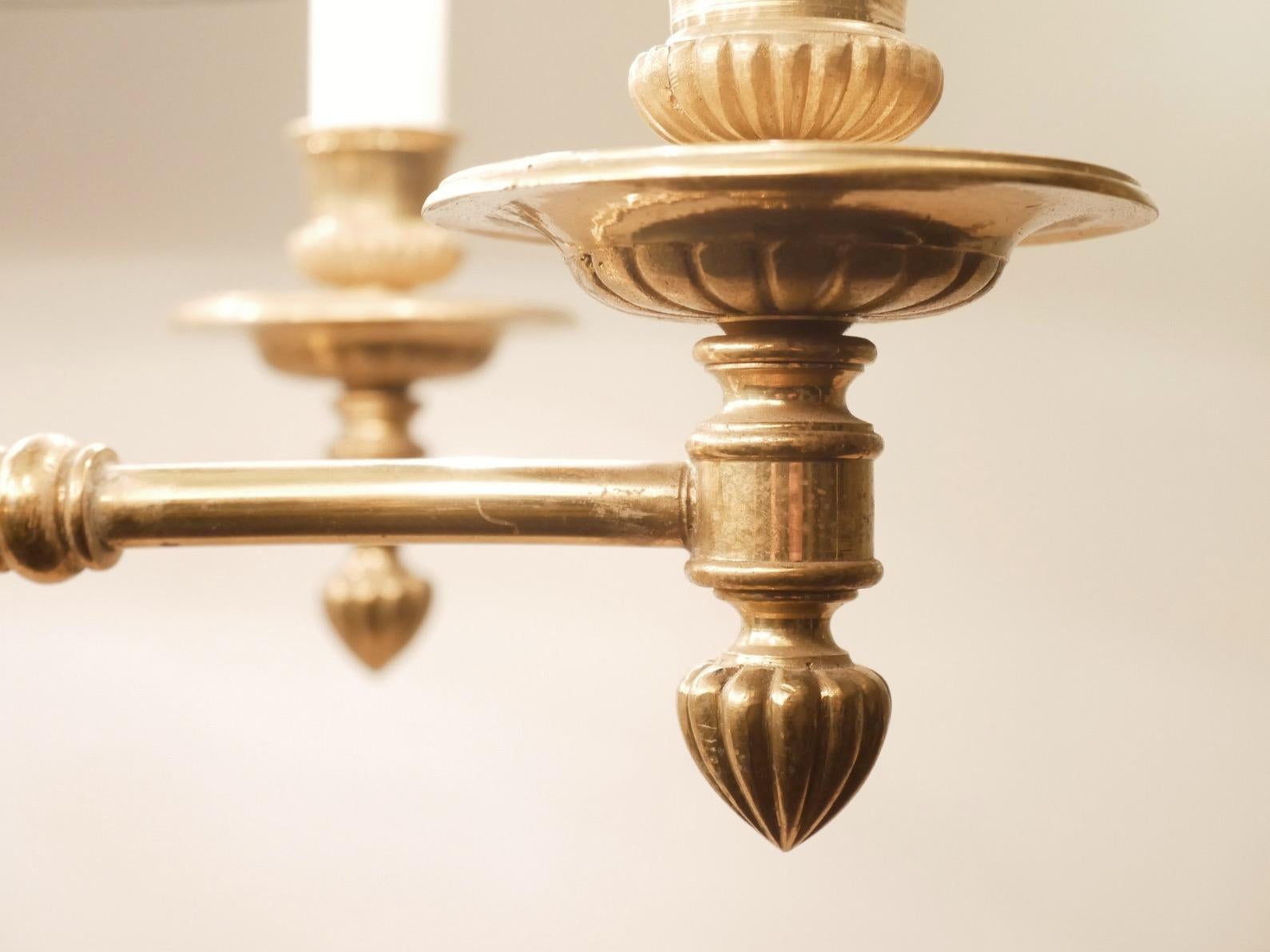 Maison Jansen Style Brass Candelabra Chandelier, 1940s im Zustand „Gut“ im Angebot in Brussels, Ixelles