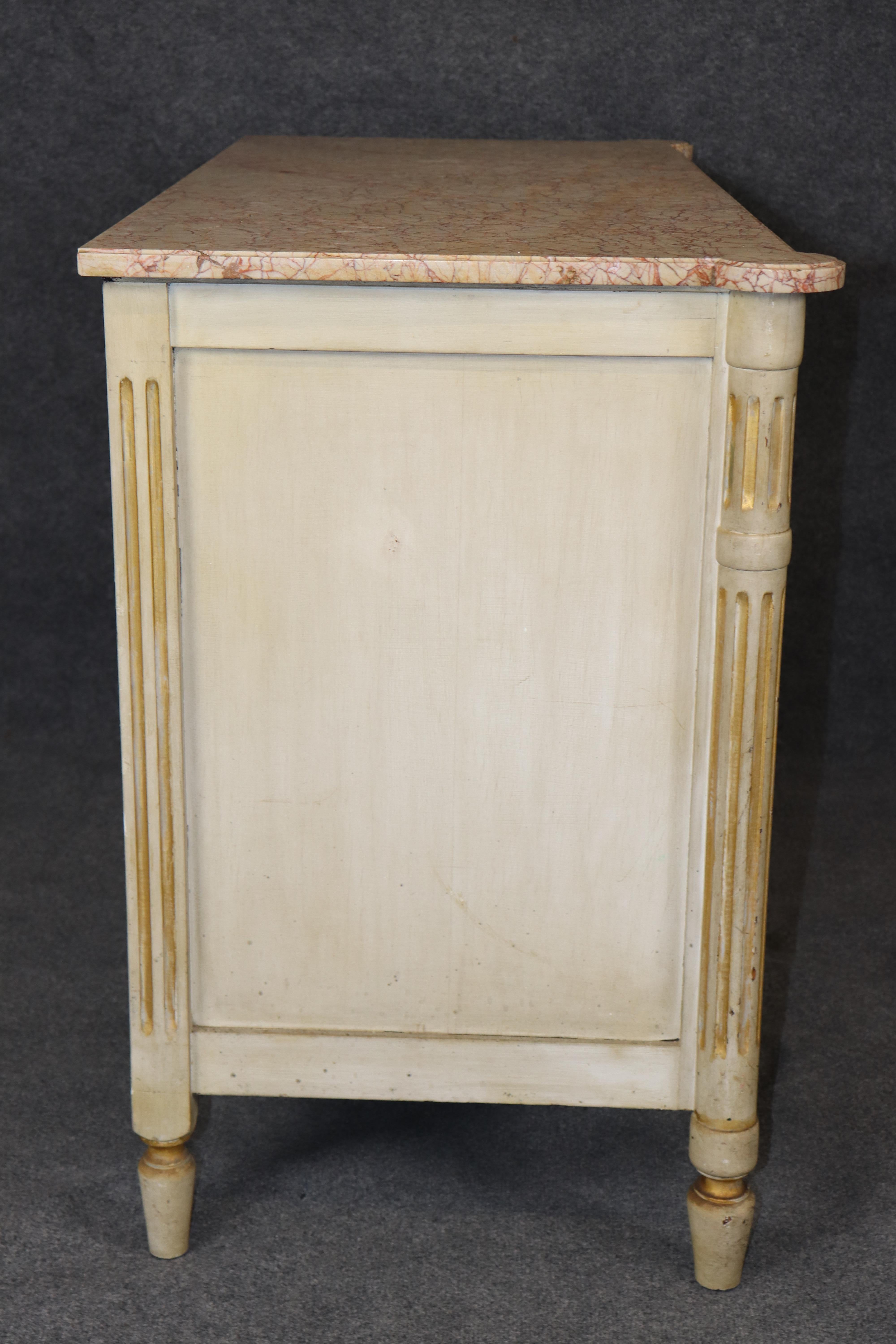 Direttorio Maison Jansen Stile Diretto  Mobiletto a due ante con piano in marmo Commode Buffet in vendita