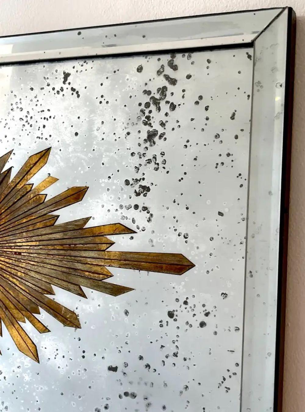 Espejo Trumeau Medallón Eglomise Sunburst estilo Maison Jansen
Nos complace ofrecerte un impresionante Espejo Neoclásico Alto. Sección superior con un sol alargado dorado eglomizado, (21,5 Pulgadas de alto x 34,5 Pulgadas de ancho) con un espejo