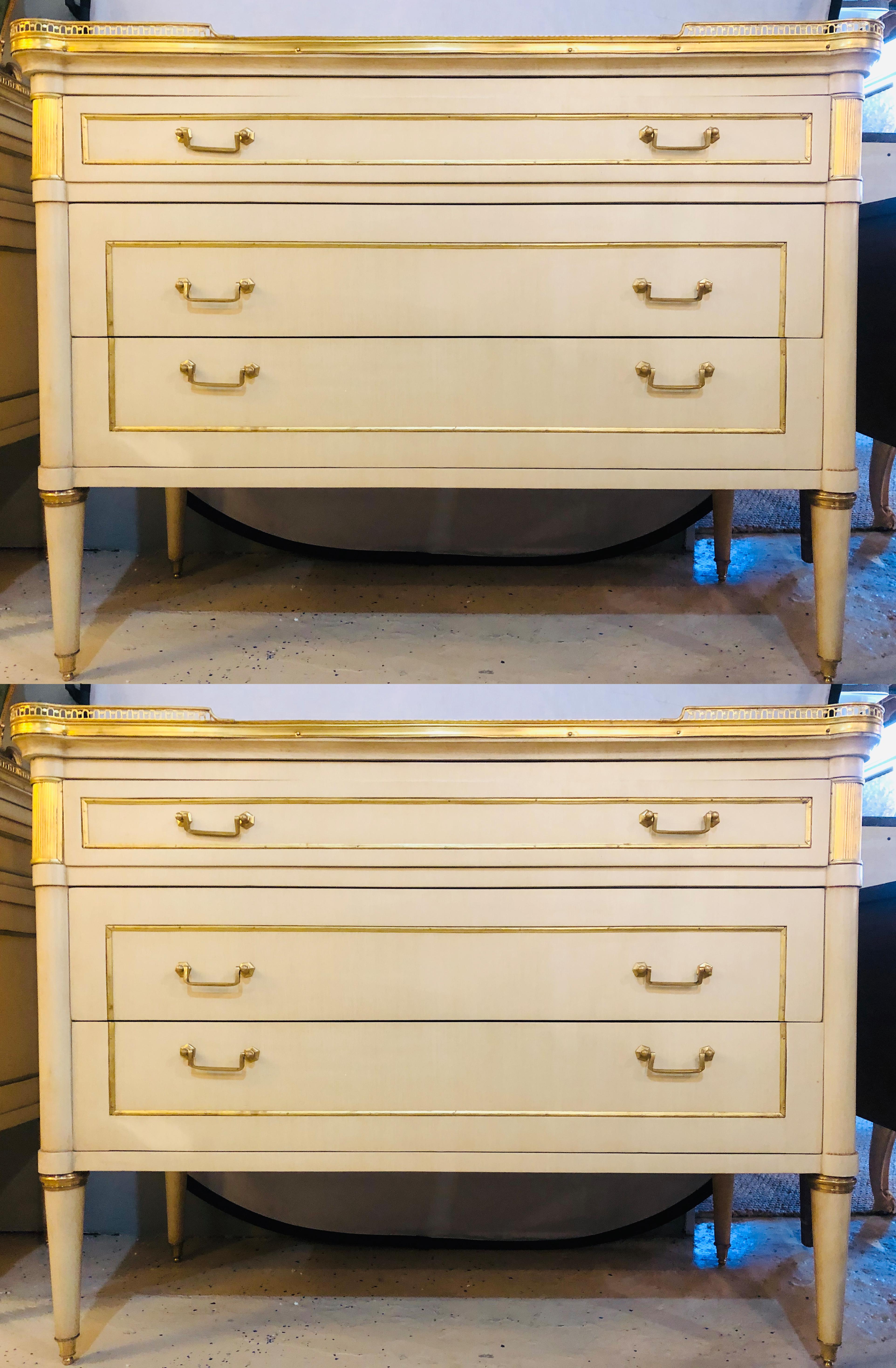 20th Century Maison Jansen Style Hollywood Regency Commodes, Dressers, Nightstands, a Pair