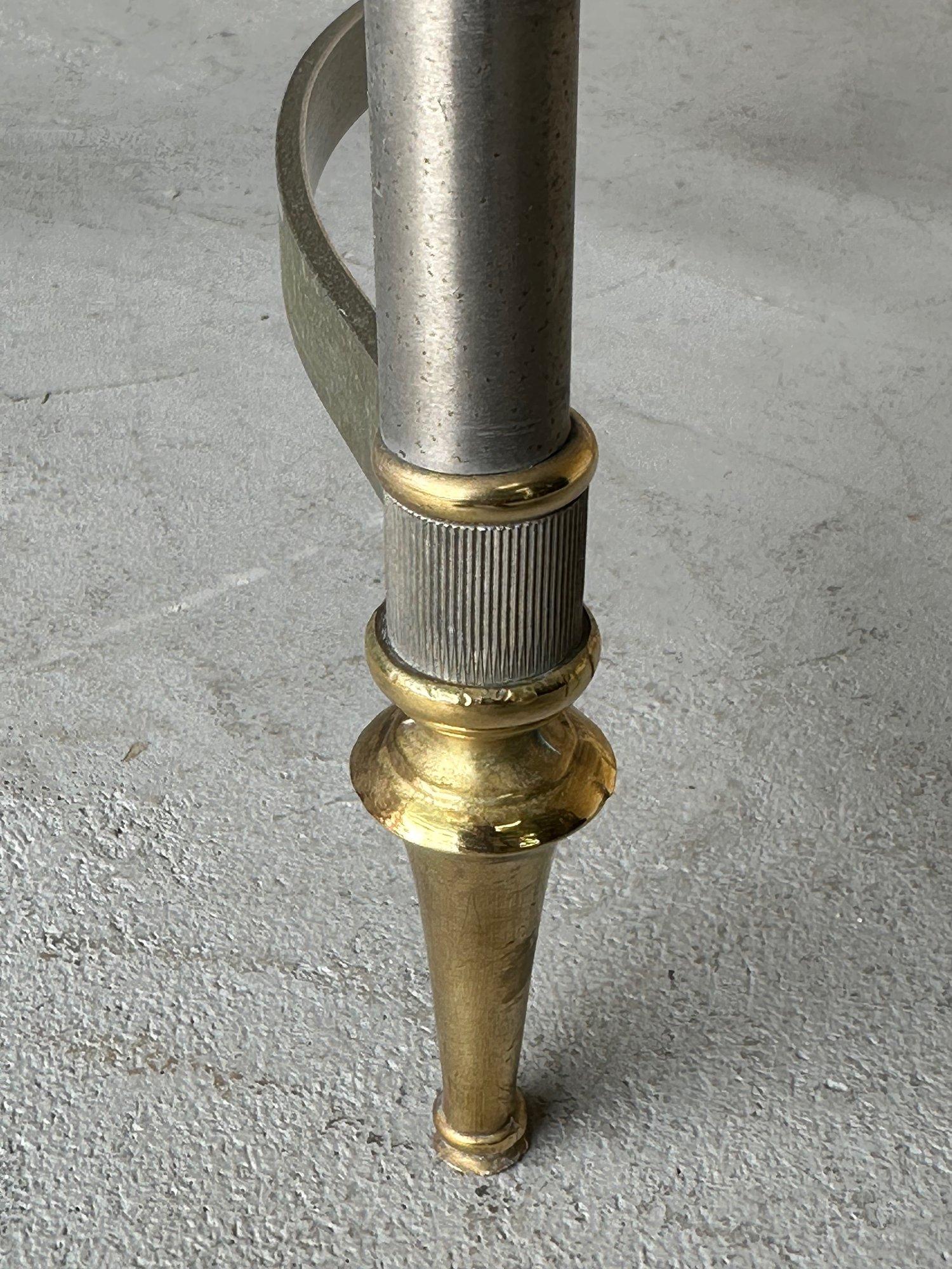 Maison Jansen Stil Italienisch 1940er Jahre Stahl und Glas End Tabelle im Angebot 4