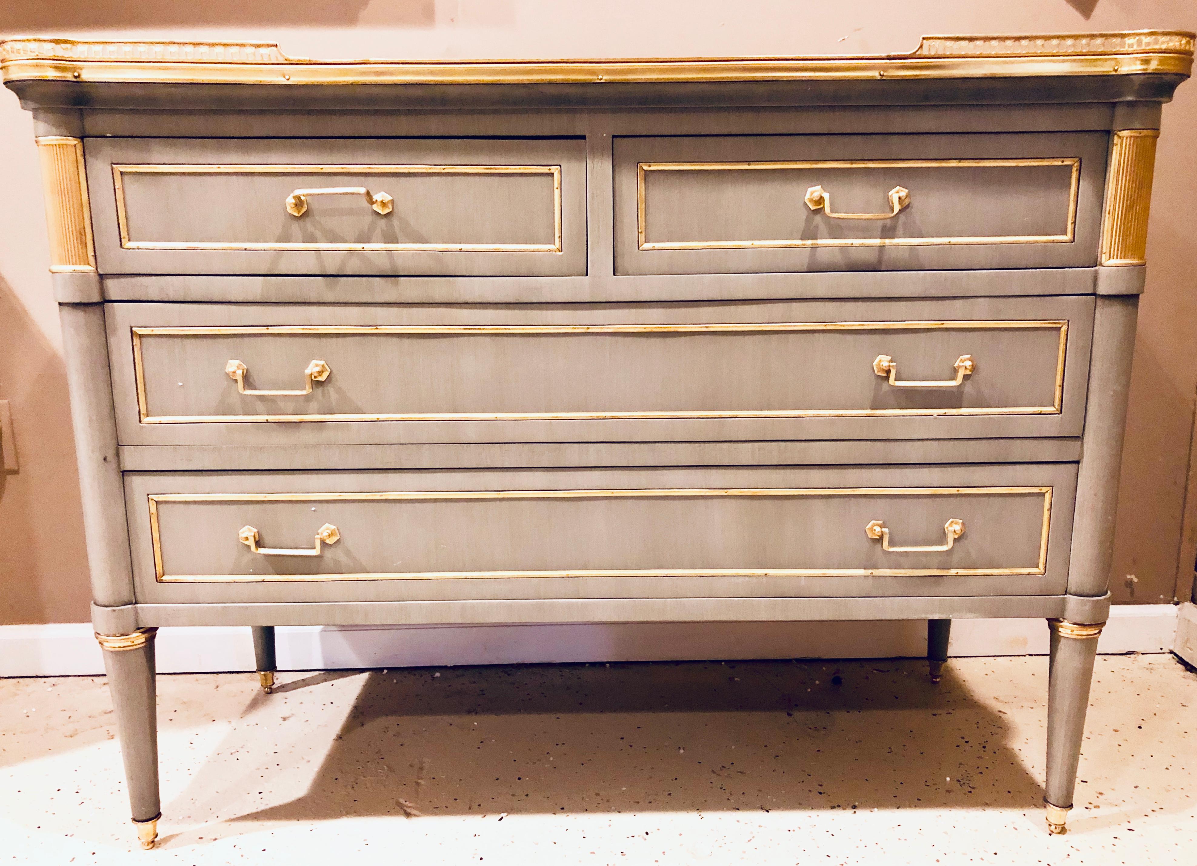 Maison Jansen Style Louis XVI Painted Commodes, Chests or Nightstands a Pair  In Good Condition In Stamford, CT