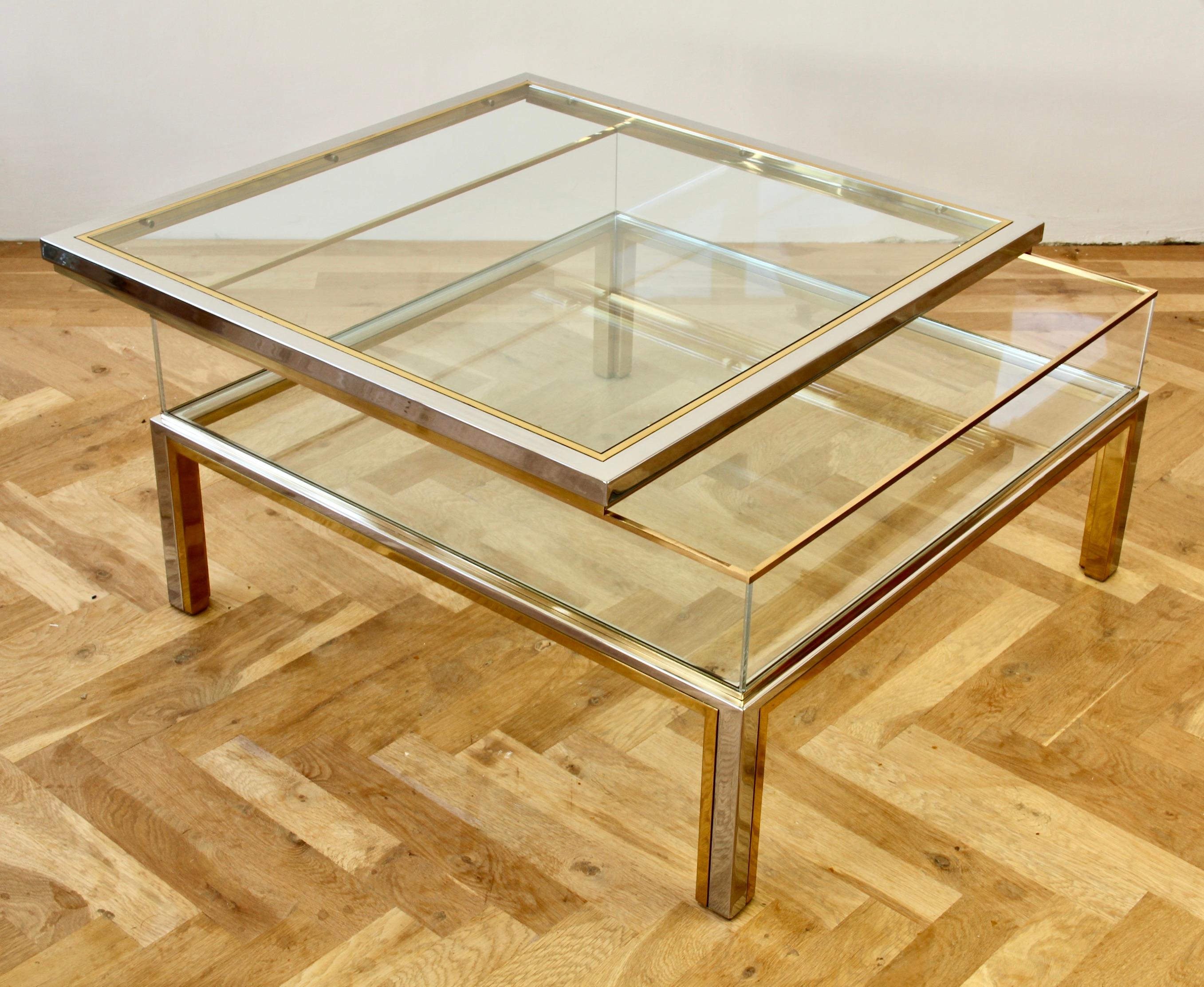 Mid-Century Modern Maison Jansen Style Mid-Century Brass and Chrome Bicolor Vitrine Coffee Table For Sale