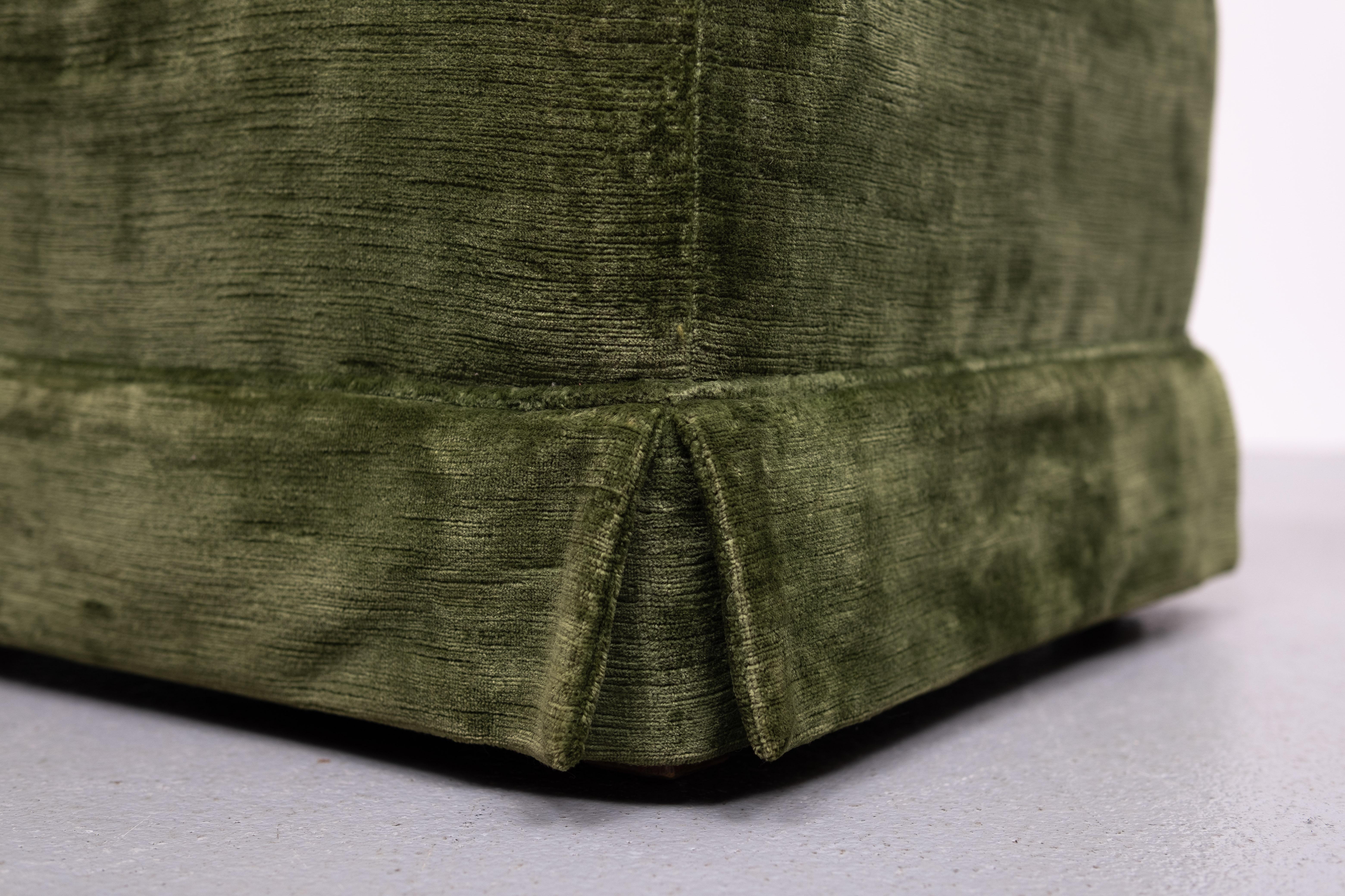 Maison Jansen style  pair Green Velvet stools 1970s  France im Angebot 1