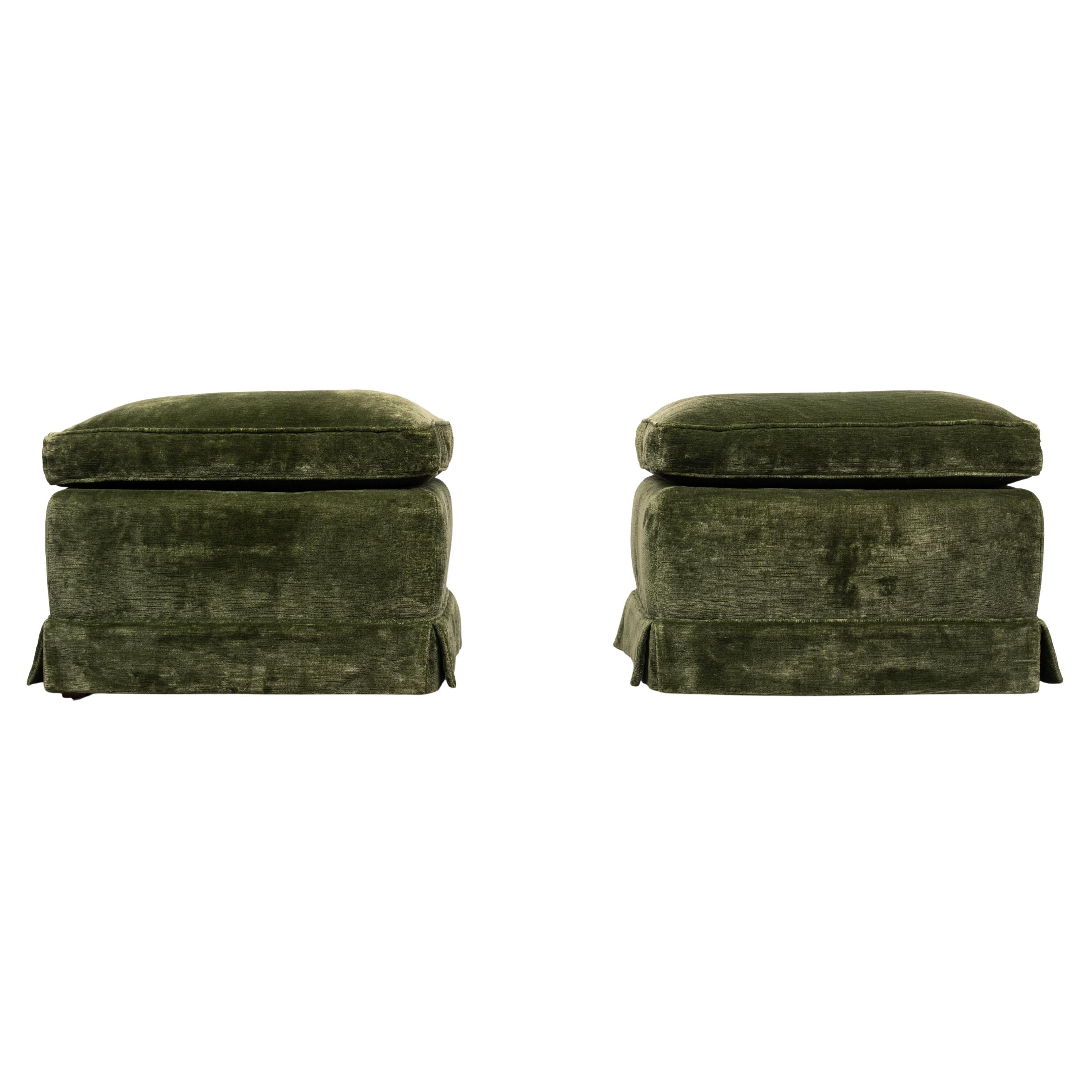 Maison Jansen style  pair Green Velvet stools 1970s  France im Angebot