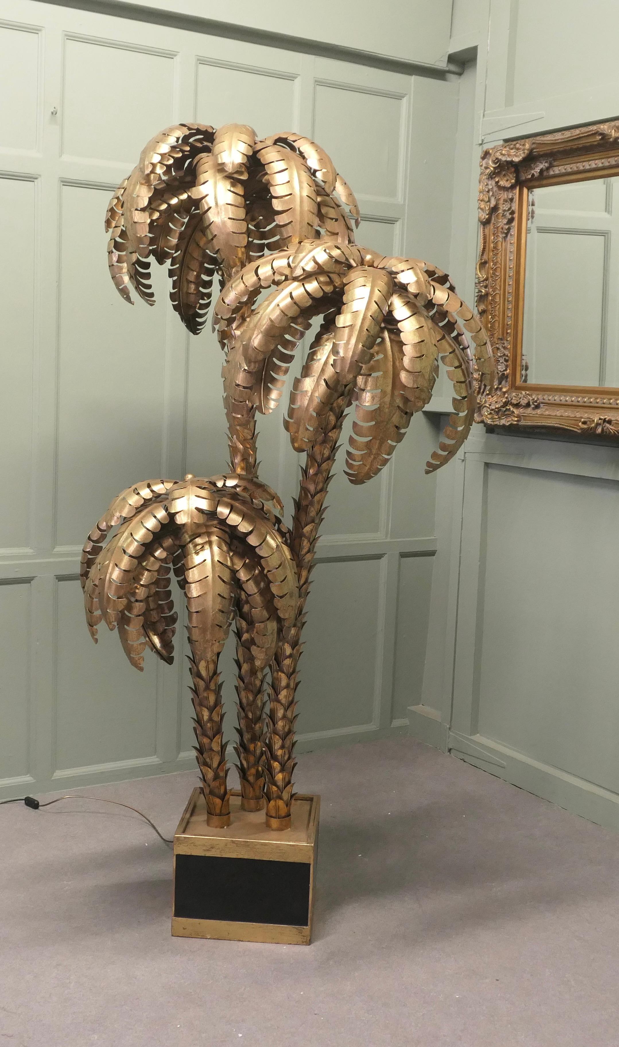 Lampada da terra in stile Maison Jansen con albero di palma in terracotta francese 1970/1980 in vendita 1