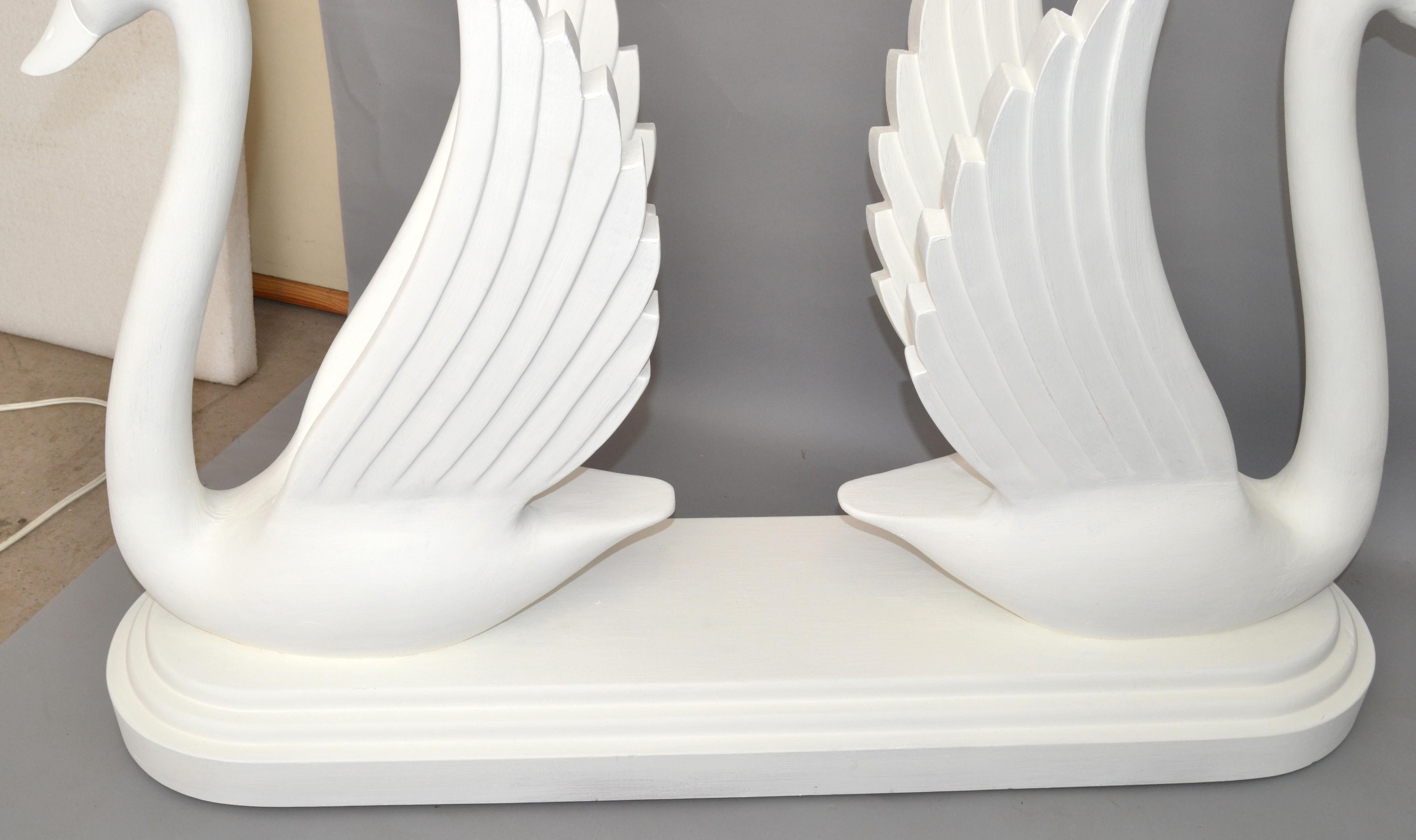 Base de table console Swan sculptée en bois sculpté de style Hollywood Regency en vente 6