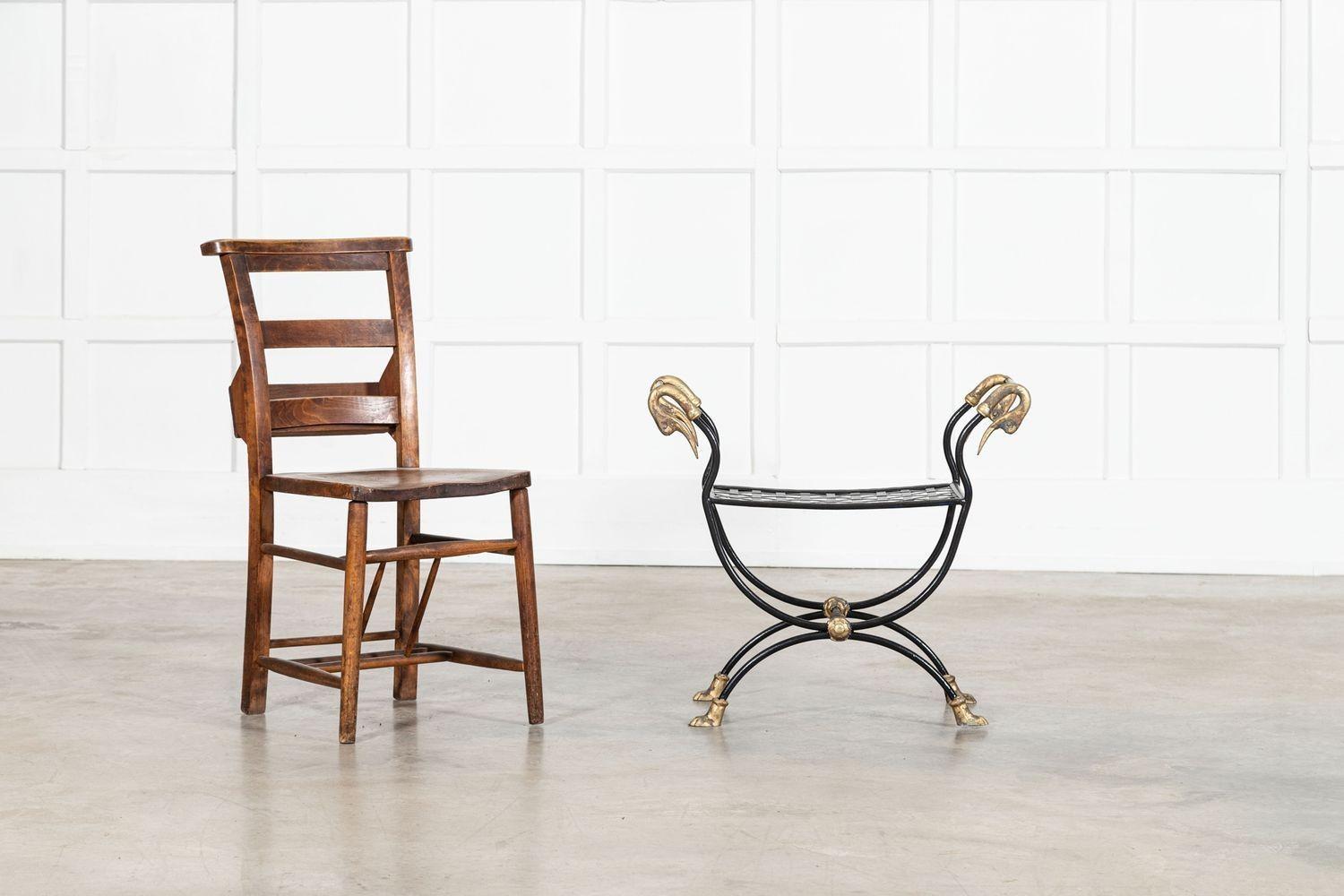 Maison Jansen Swan Hocker im Empire-Stil mit Tatzenfüßen im Zustand „Gut“ im Angebot in Staffordshire, GB