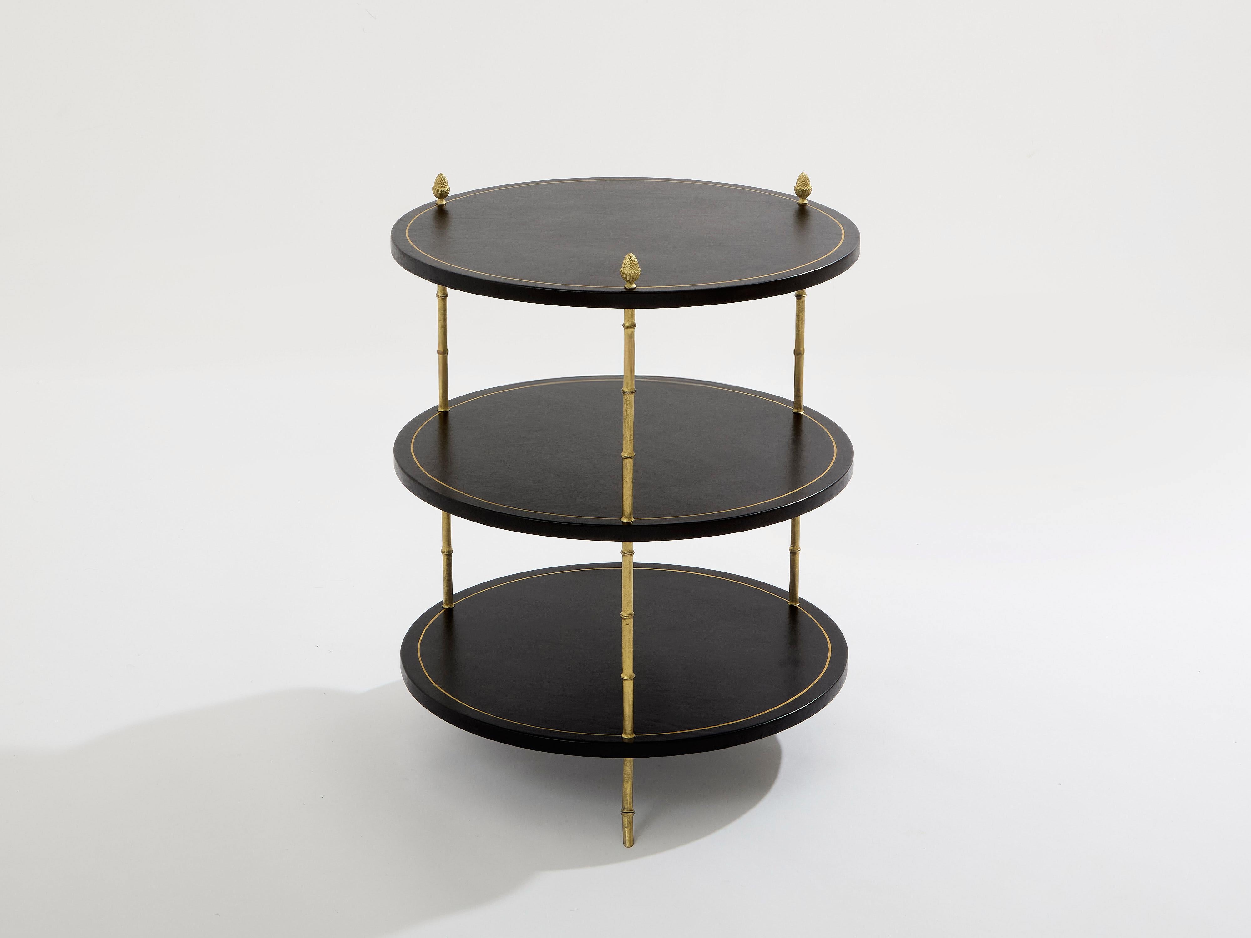 Maison Jansen mesa gueridón de tres niveles bronce cuero negro años 70 Francés en venta