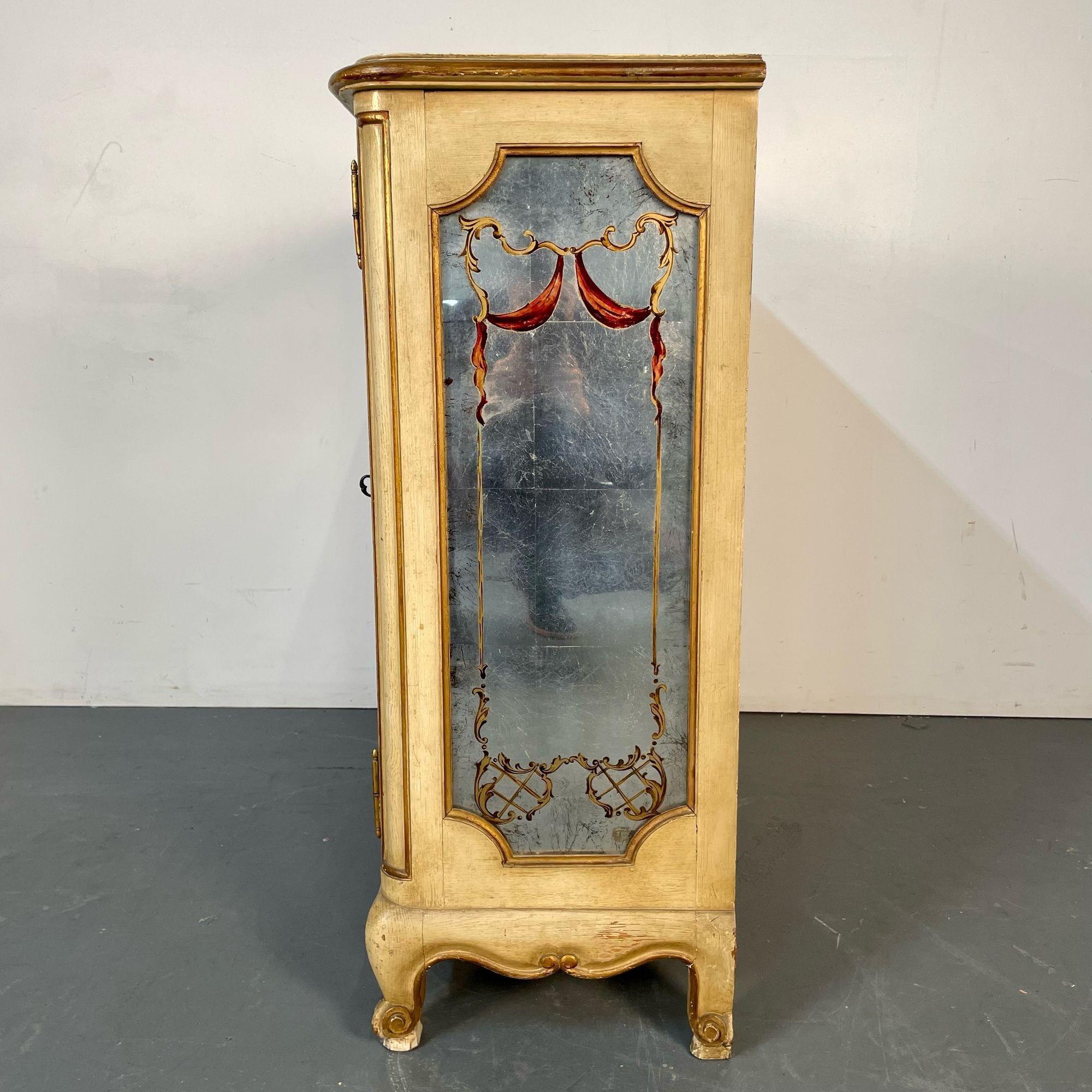 Maison Jansen, Hollywood Regency Cabinet, Painted Beige Oak, Glass, France 1930s In Good Condition In Stamford, CT