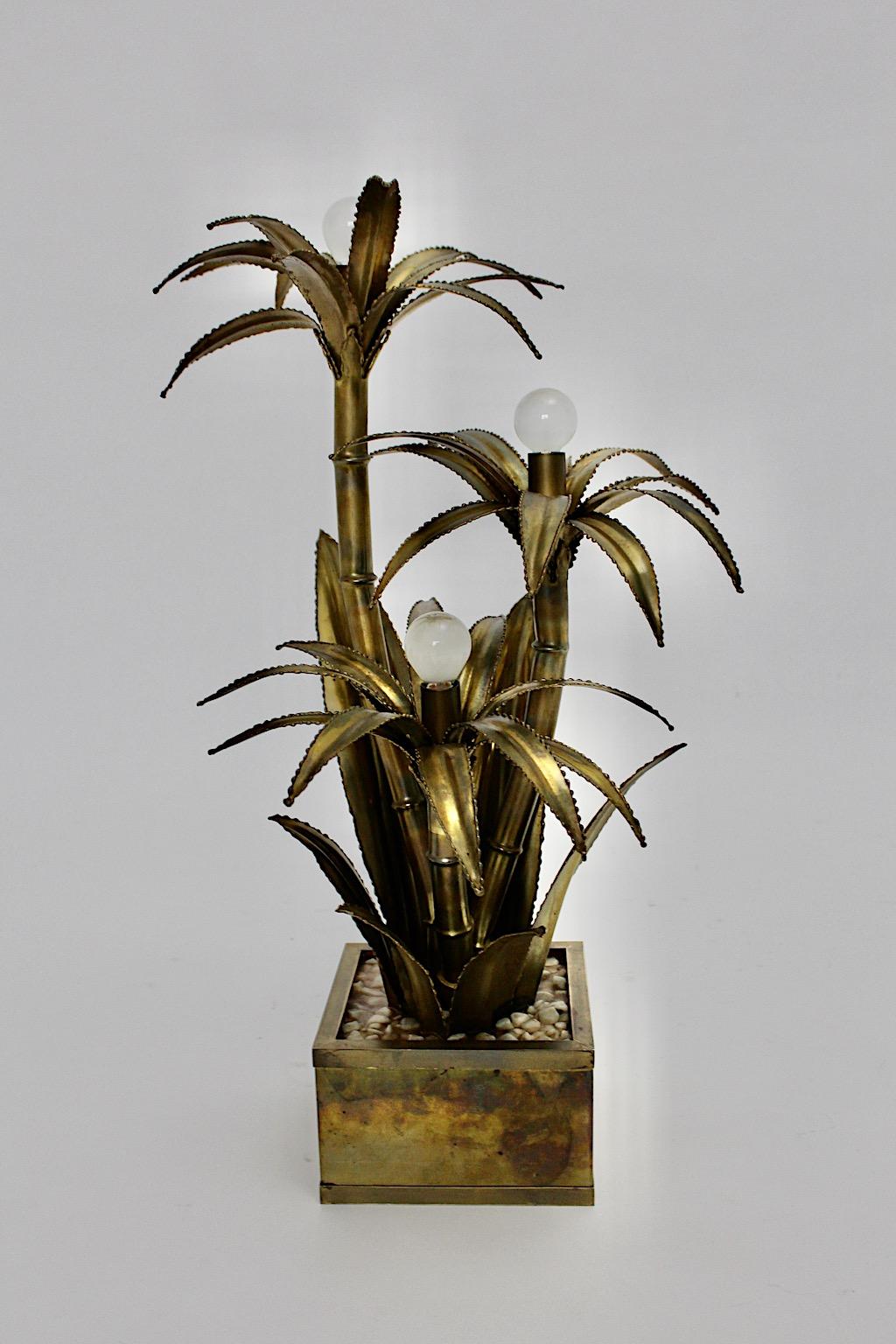 Maison Jansen Vintage Brass Palm Tree Table Lamp, 1970s, France For Sale 5