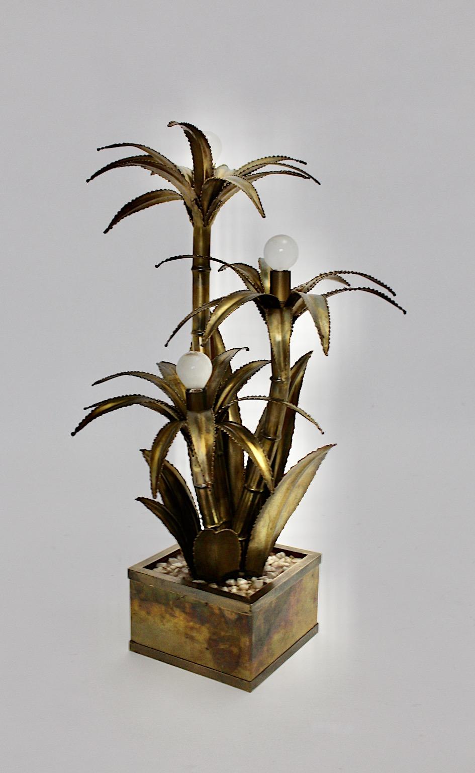 Maison Jansen Vintage Brass Palm Tree Table Lamp, 1970s, France For Sale 6