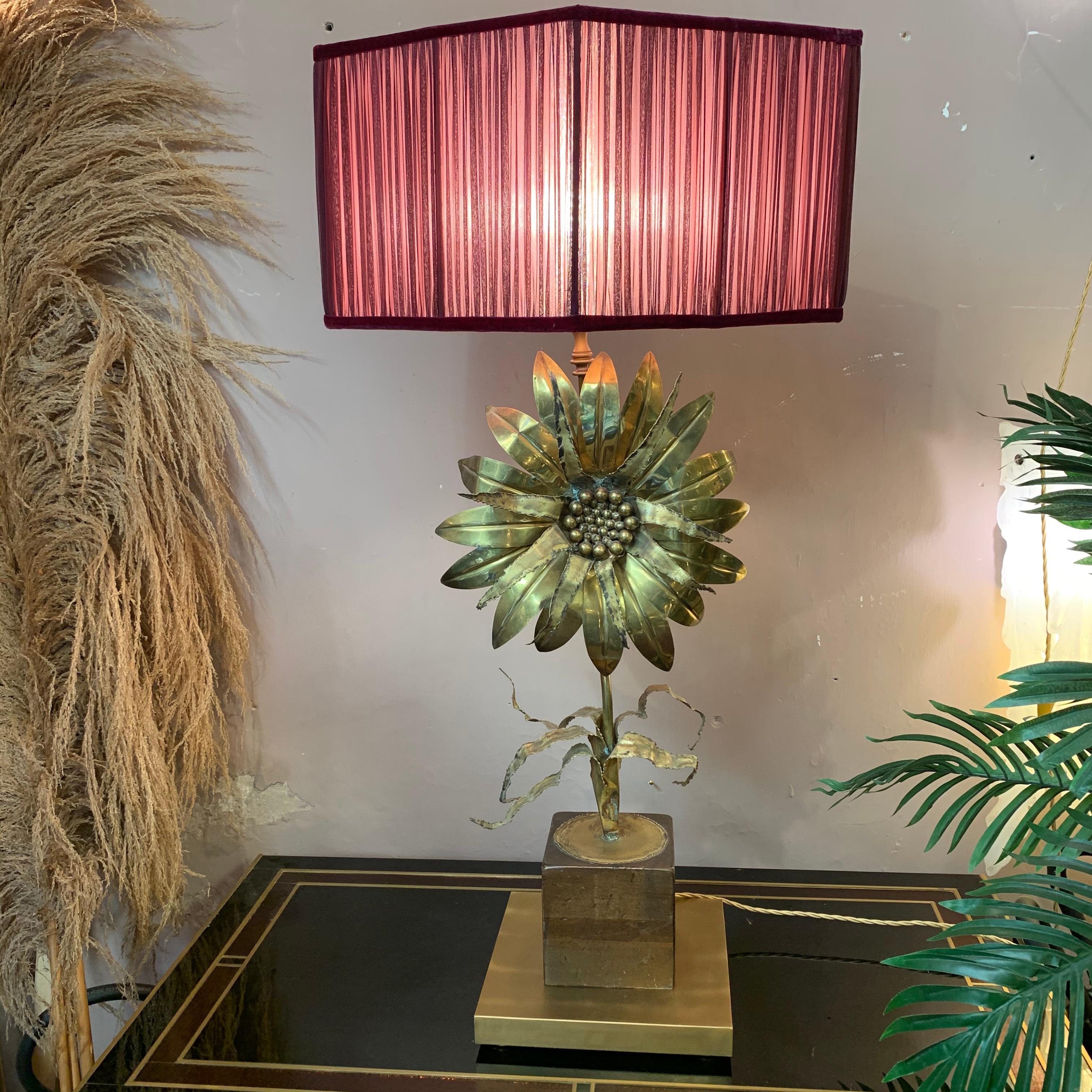 Maison Jansen vintage flower brass table lamp with our hand-ruffled lampshade, square wood and brass base. This highly decorative table lamp is formed into sharp leaves and flower. Our handcrafted lampshade is made of double color silk chiffon