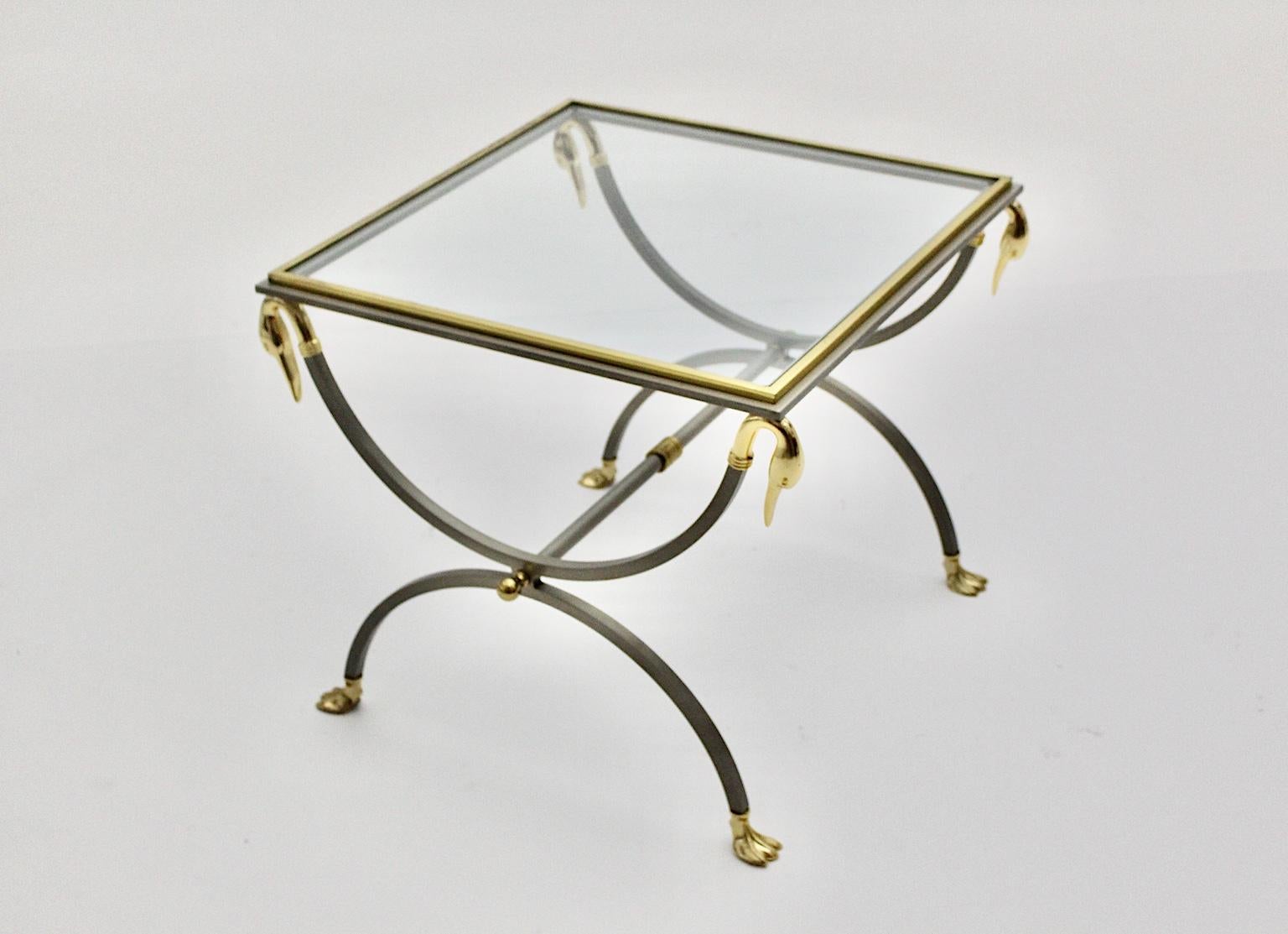 Mid-Century Modern Maison Jansen table basse vintage en acier inoxydable doré, circa 1970, France en vente