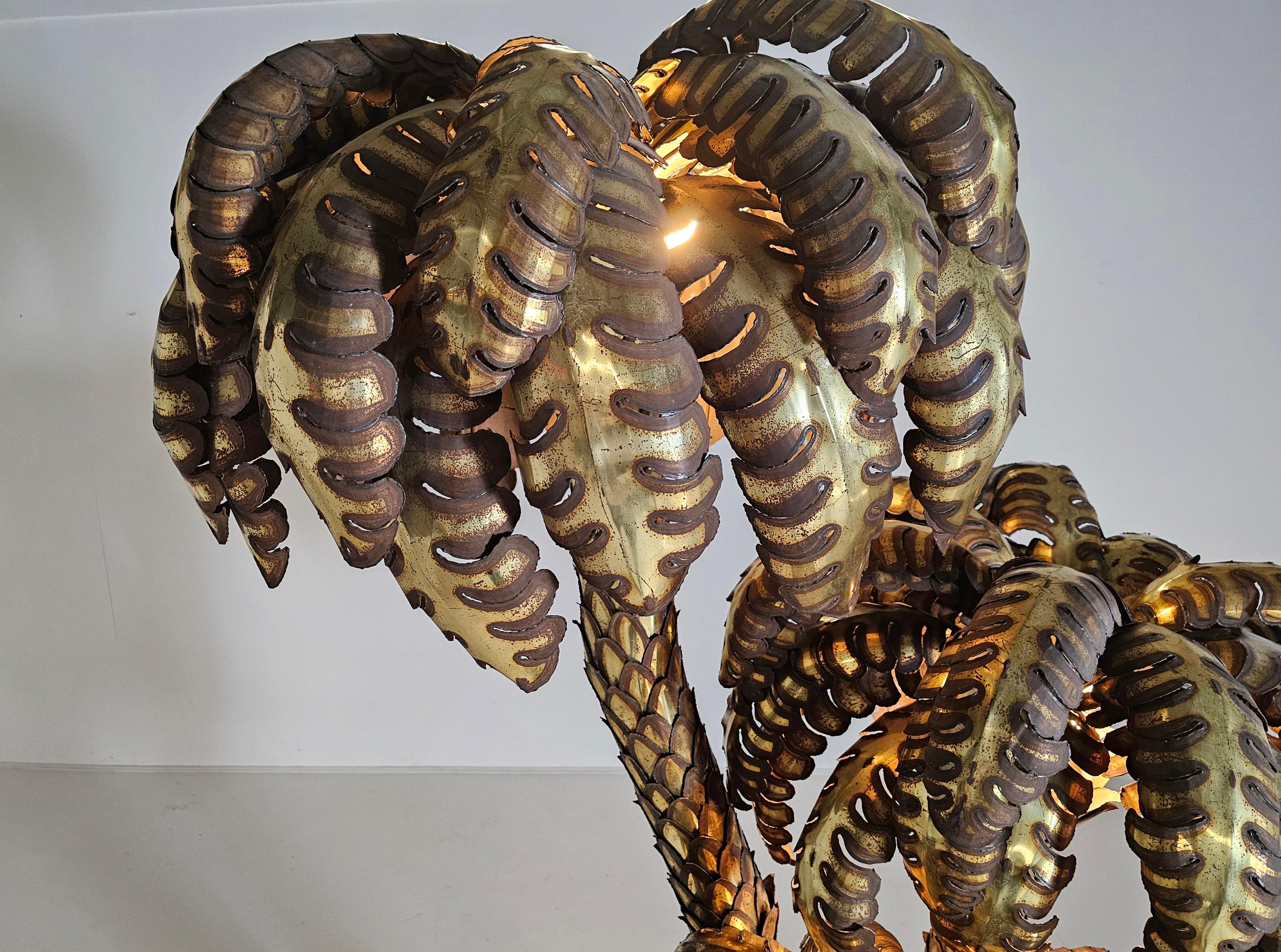 Milieu du XXe siècle Lampe de palmier Maison Jansen XXL en laiton, années 1960 en vente