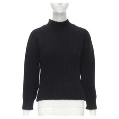 MAISON KITSUNE Pull noir à col montant en laine 100 % agneau et maille épaisse S
