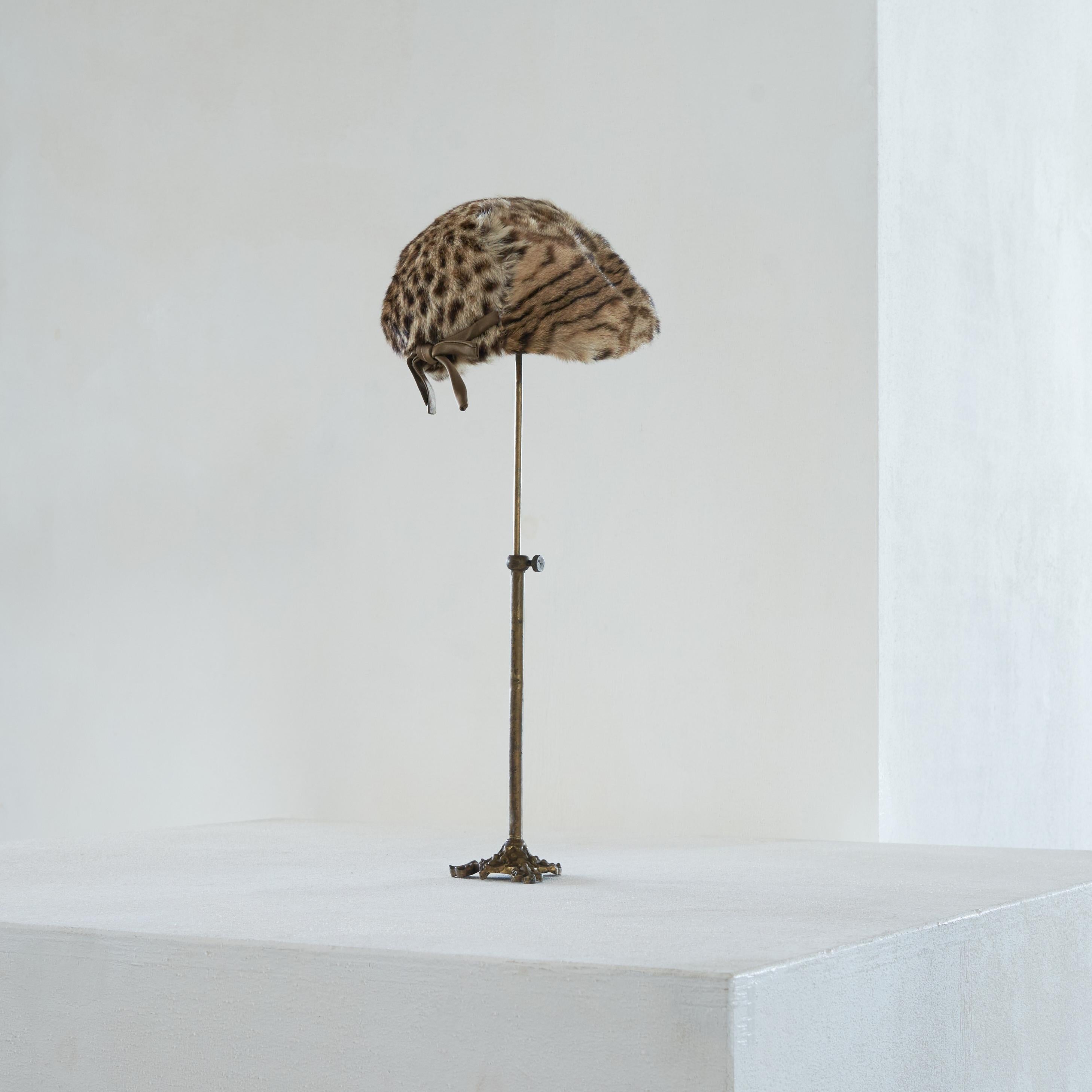 Néerlandais Chapeau en fourrure d'ocelot 'Maison Kuiper', années 1950 en vente