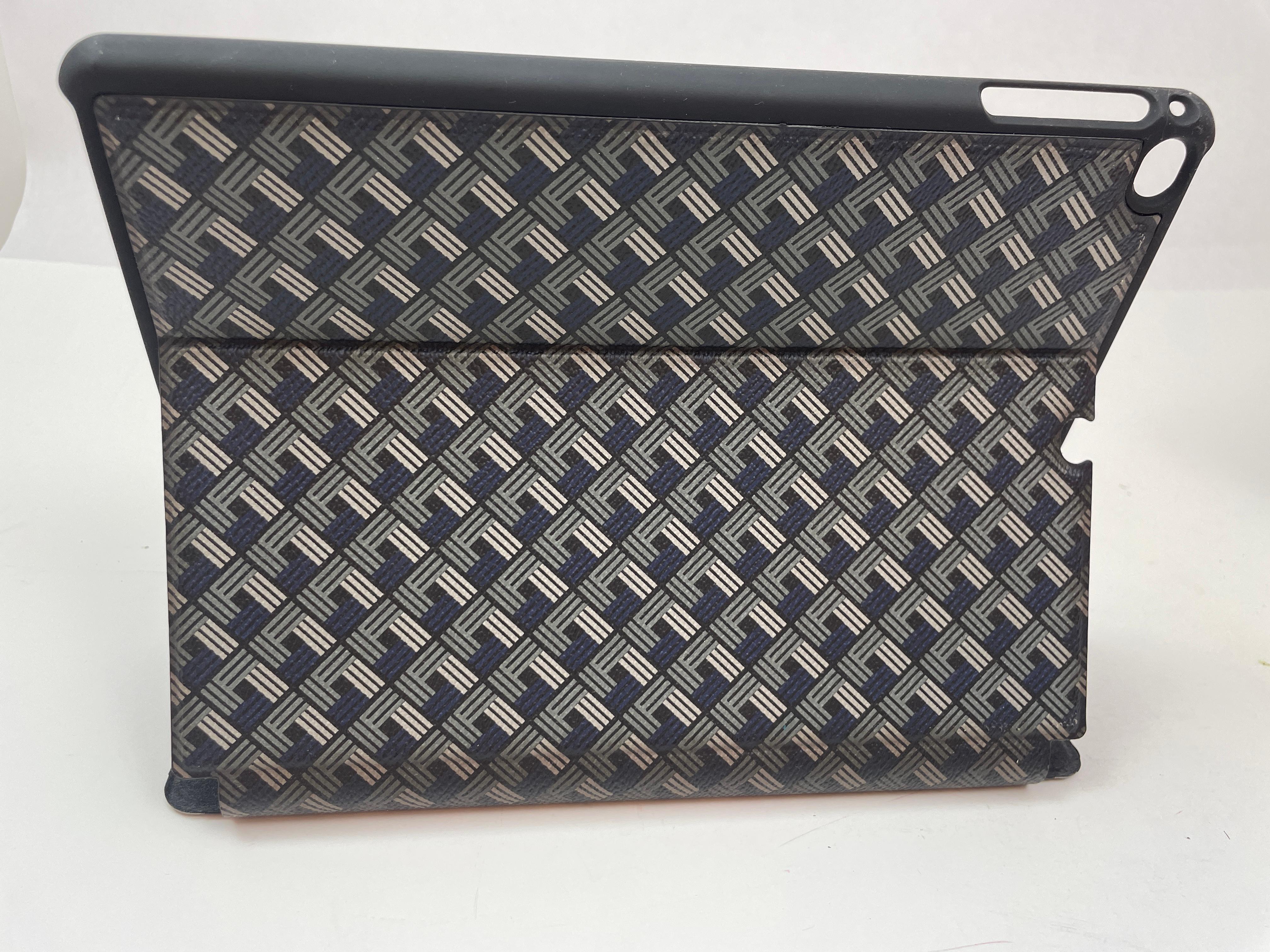 Maison Lancel Mini iPad Case For Sale 6