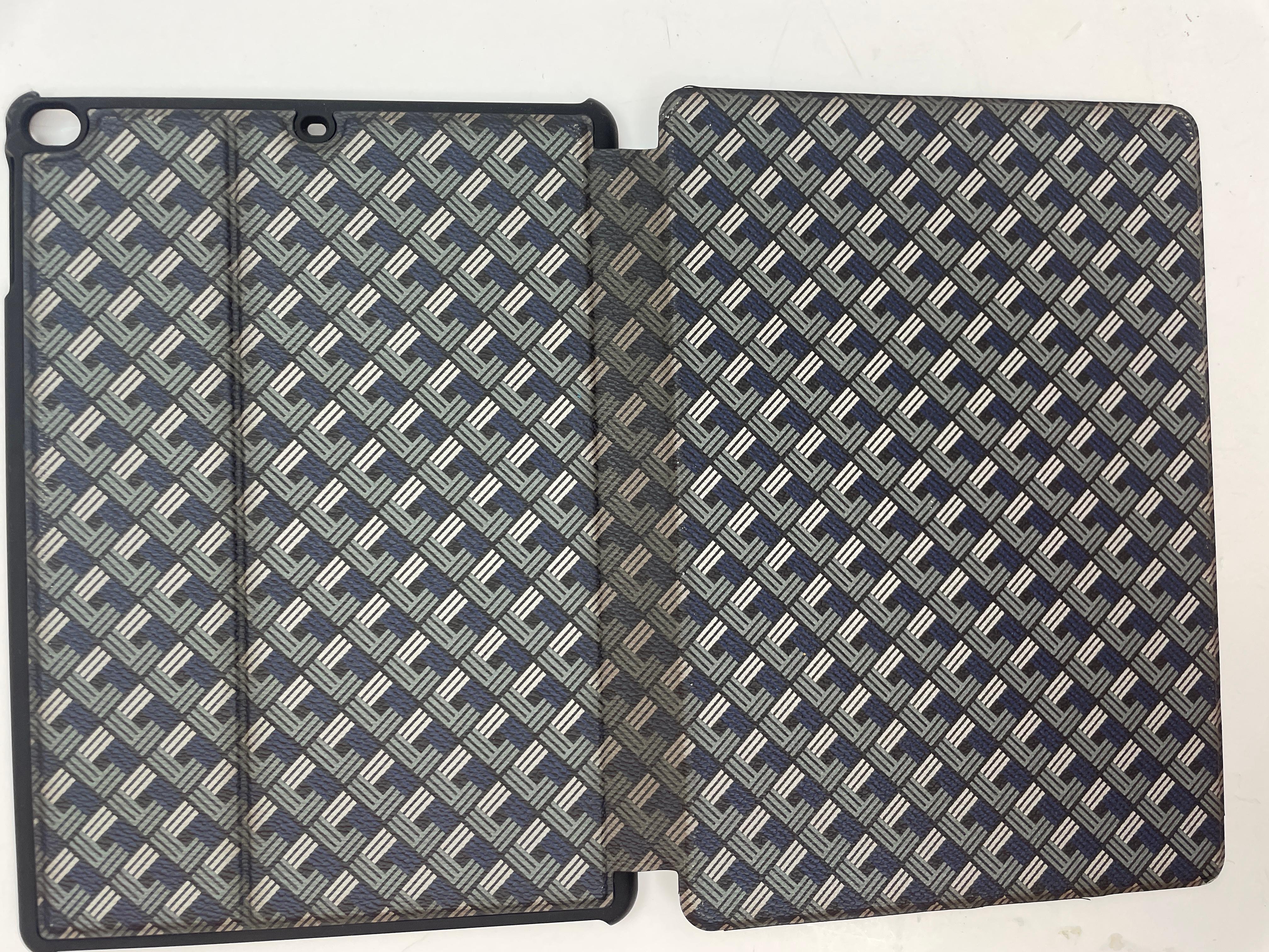 Maison Lancel Mini iPad Case For Sale 8