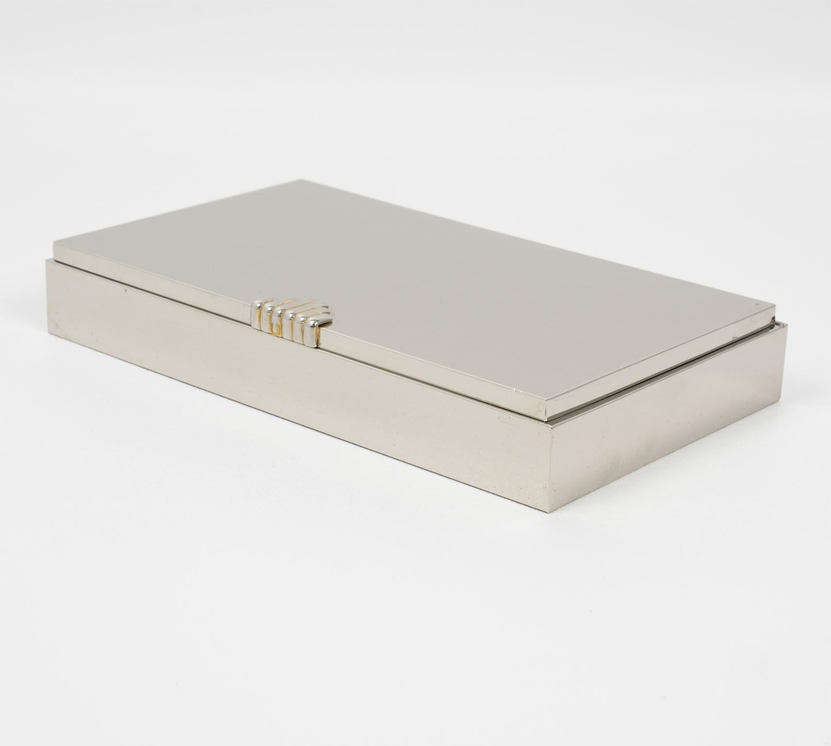 Caja decorativa con tapa cromada Maison Lancel Paris en venta 1