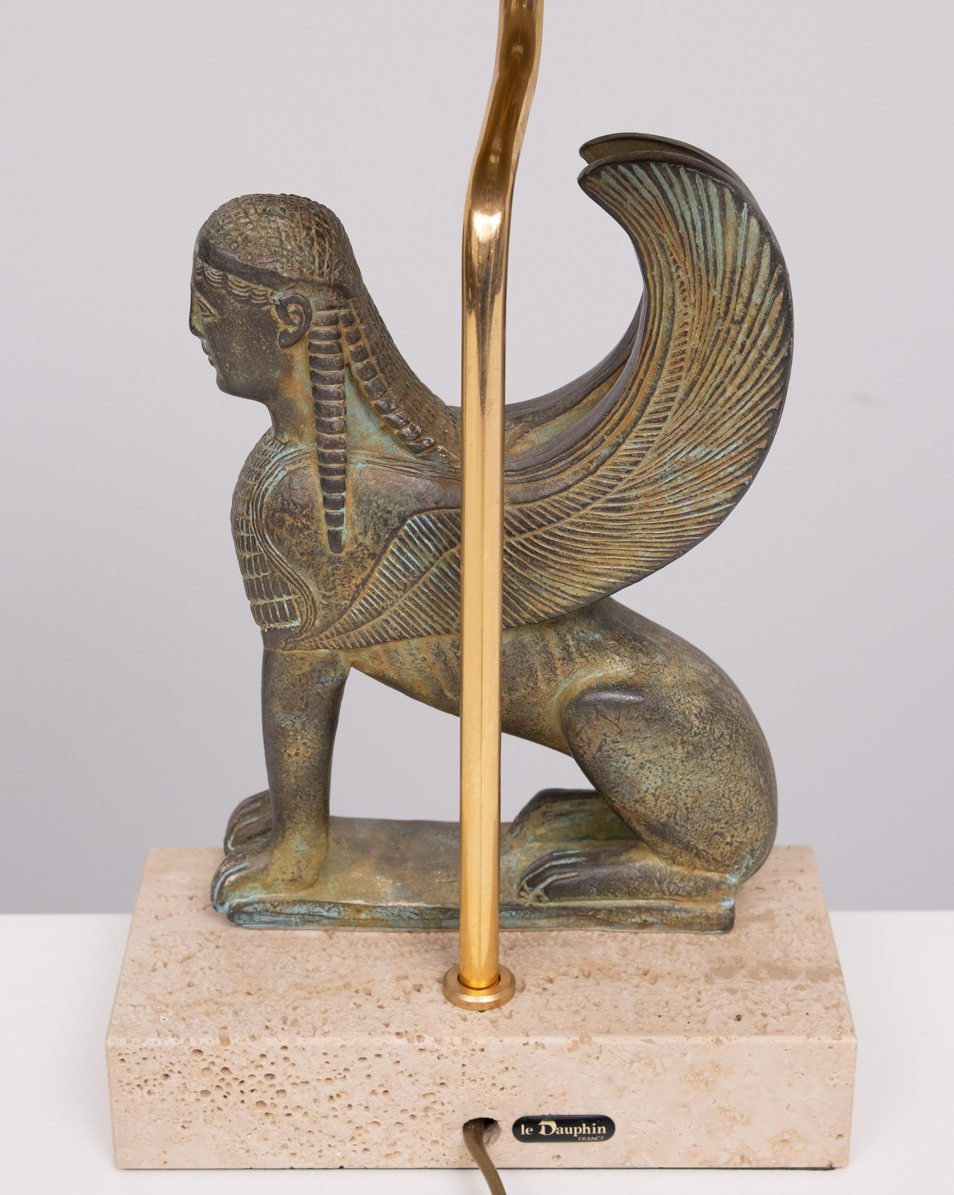 Maison Le Dauphin Frankreich,  Außergewöhnliche Sphinx Tischlampe 1970er im Angebot 1